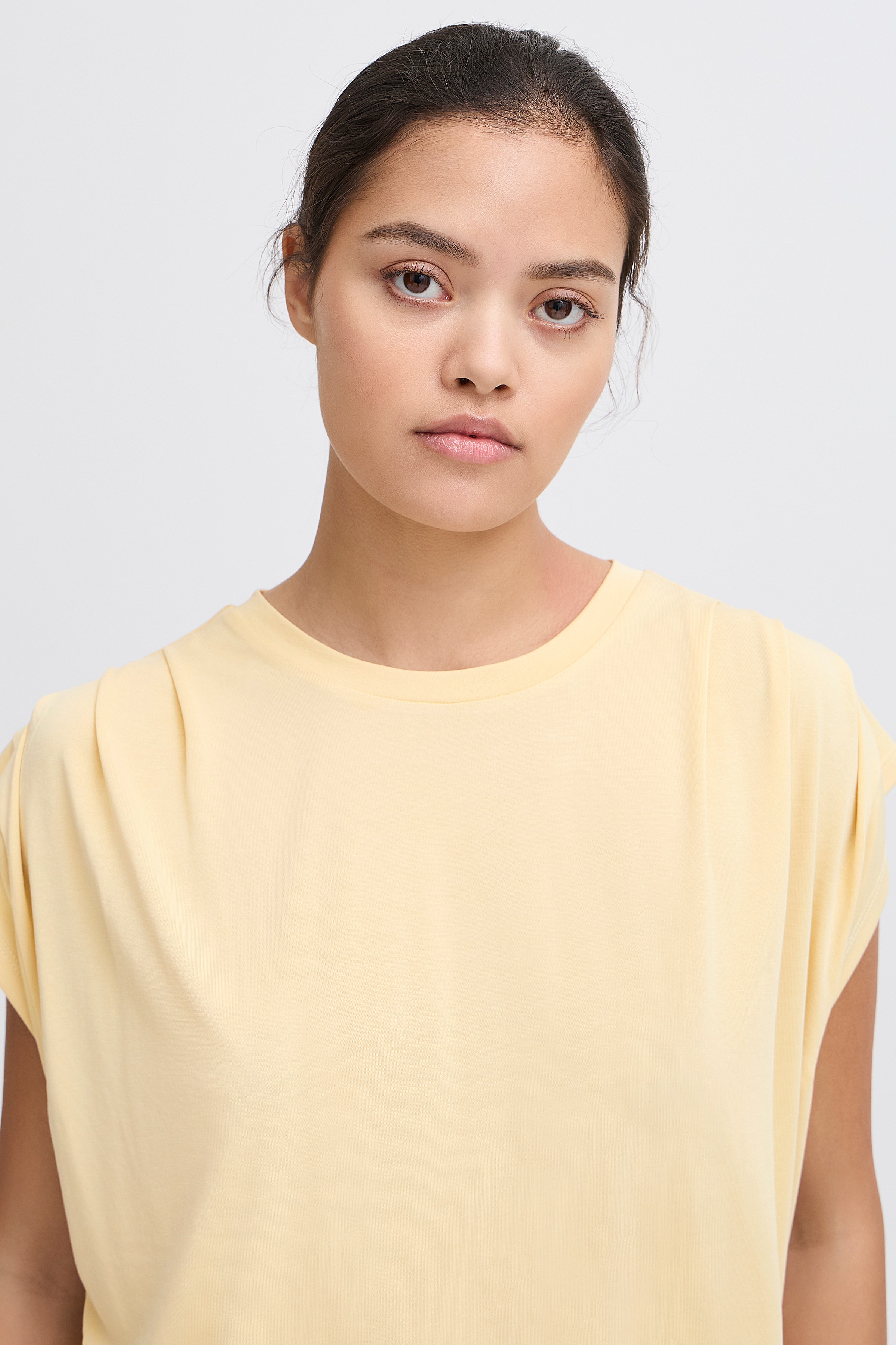 IHLISKEN Top LOOKBOOK DETAIL 20114138-130915
