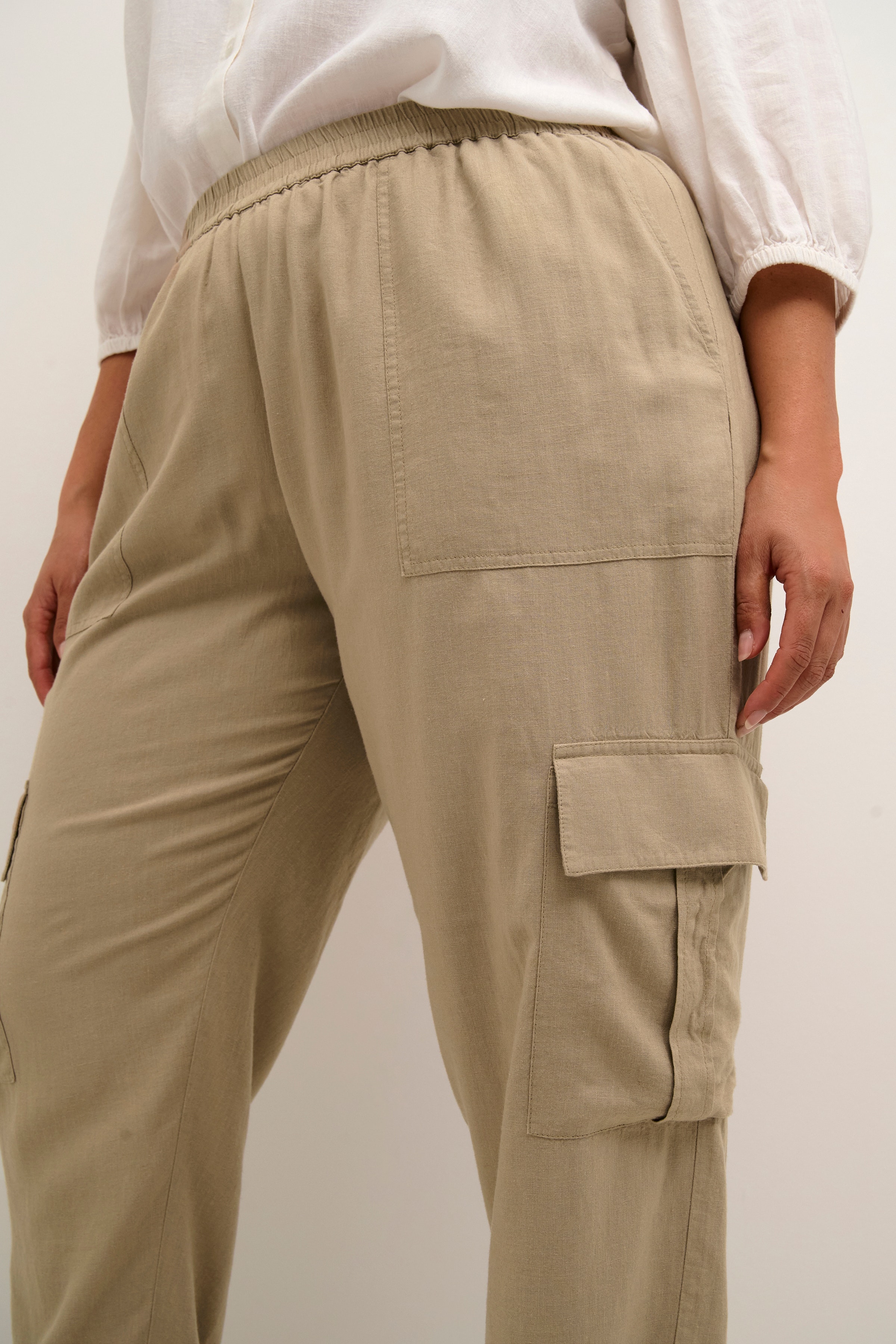 KCmille Trousers LOOKBOOK DETAIL 10582219-171109