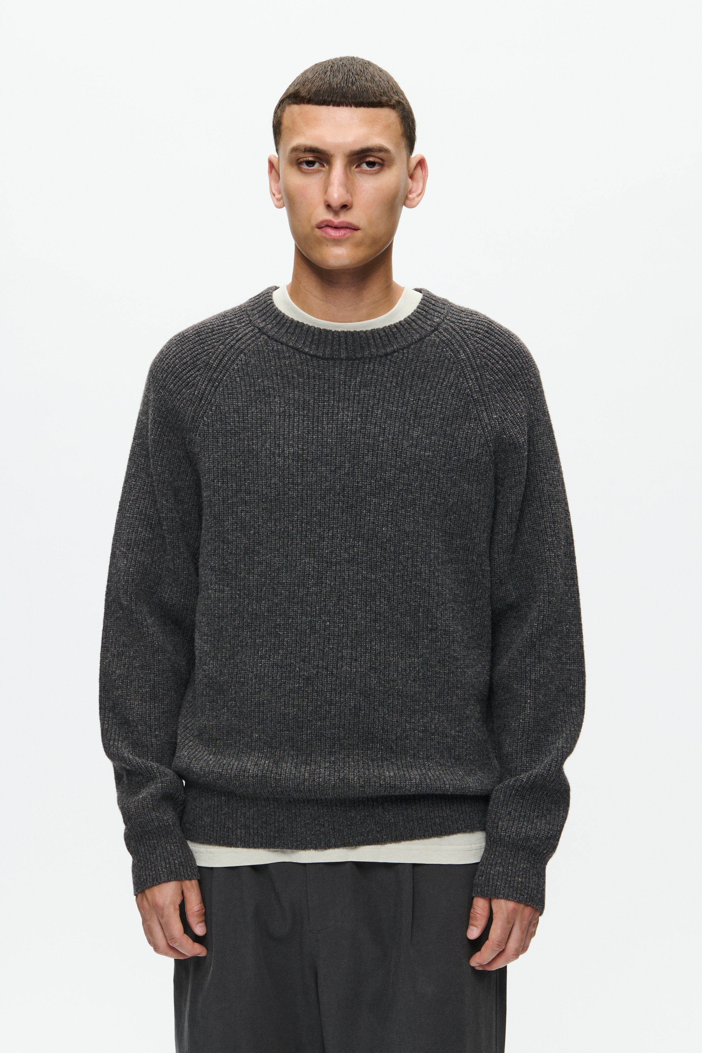 WWKevin Pullover LOOKBOOK FRONT 30251745-1902031