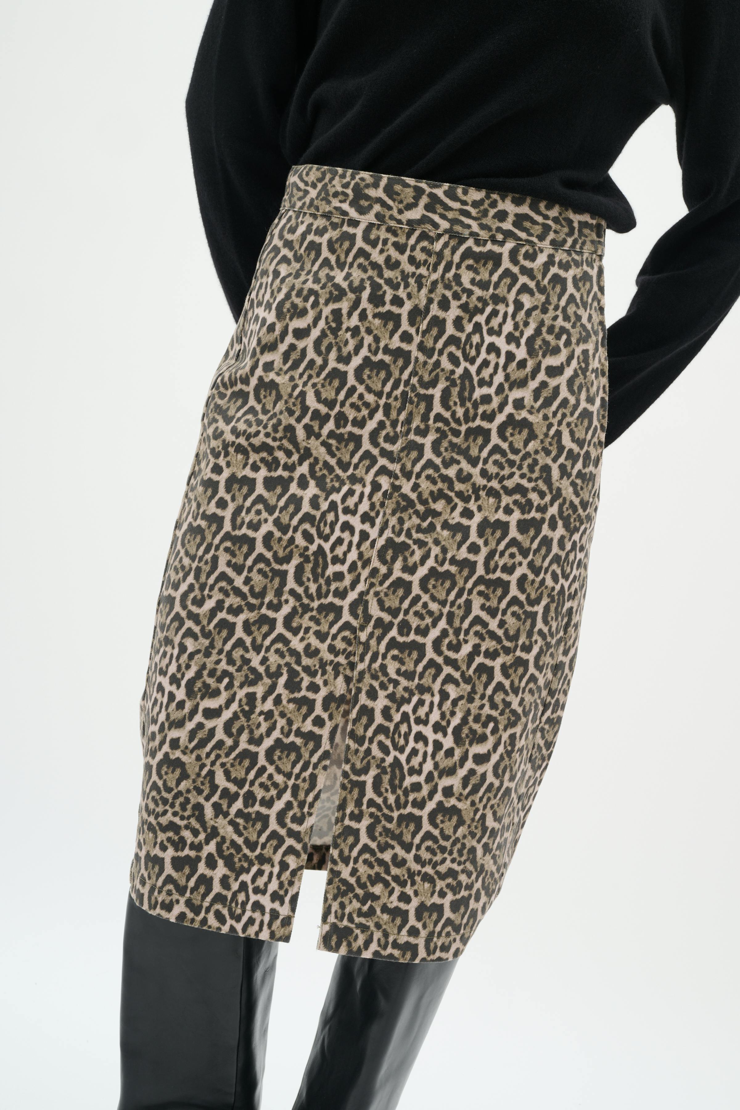 RiverIW leopard Kjol LOOKBOOK DETAIL 30110454-300824