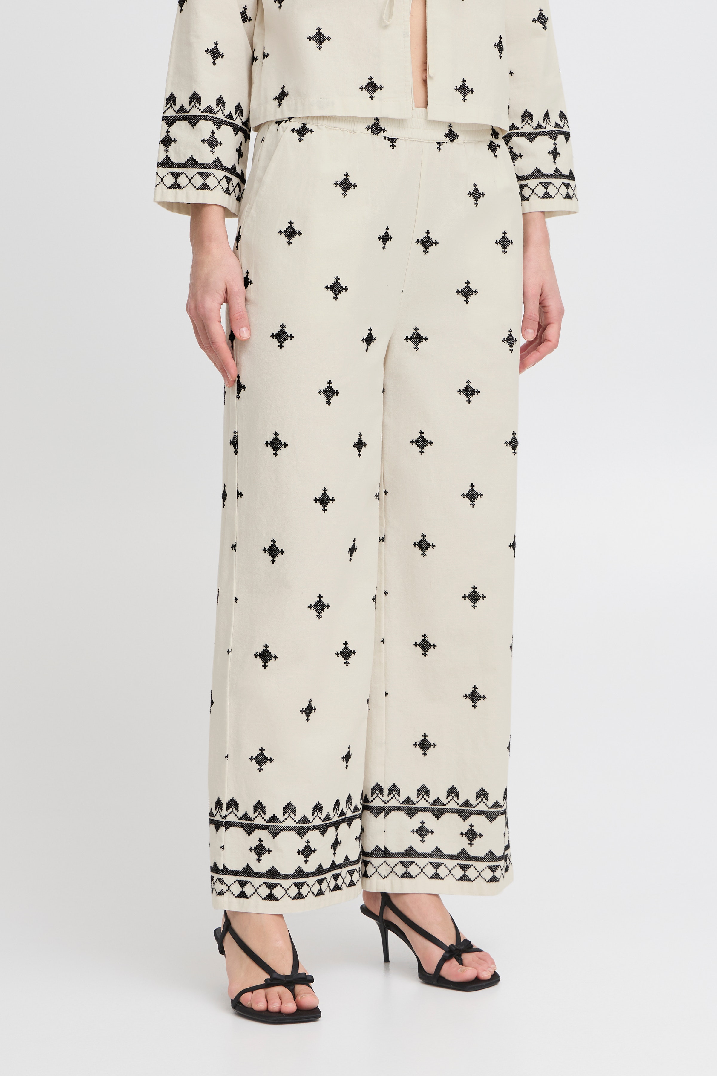 BYDUNIA Byxor LOOKBOOK FRONT 20816751-204823