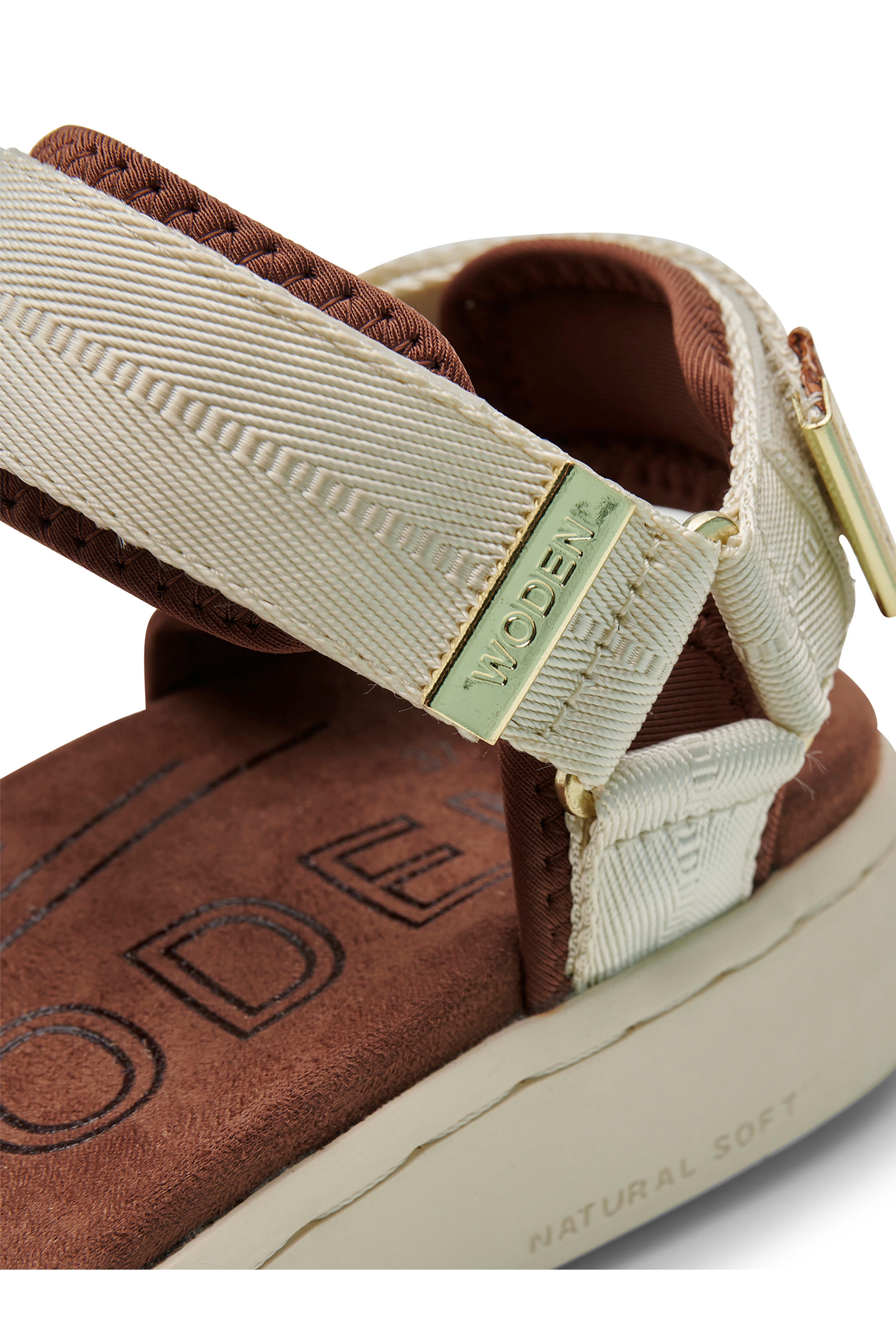 Line Sandal PACK DETAIL 40550696-400610