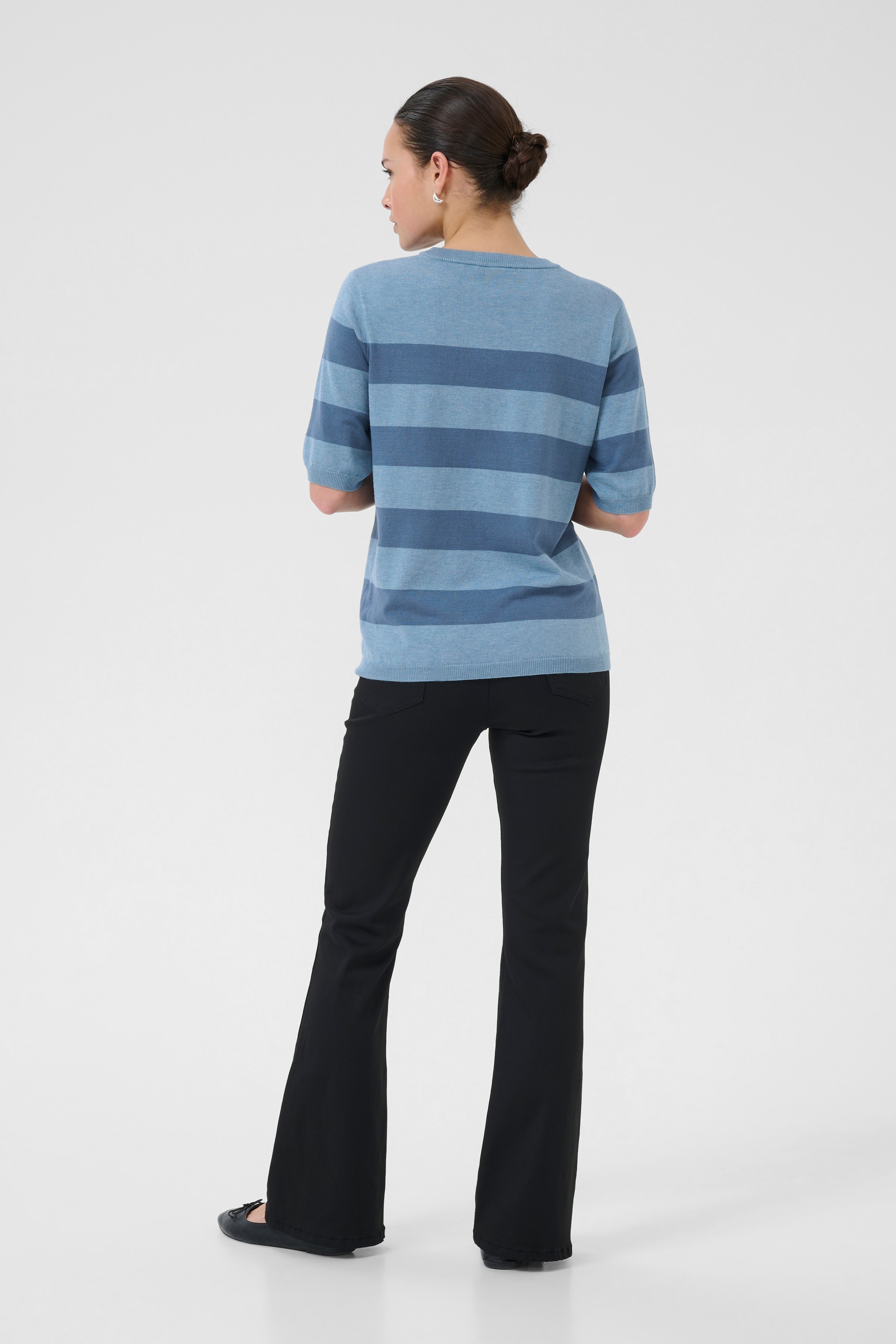 KAlizza Pullover LOOKBOOK BACK 10508410-108415