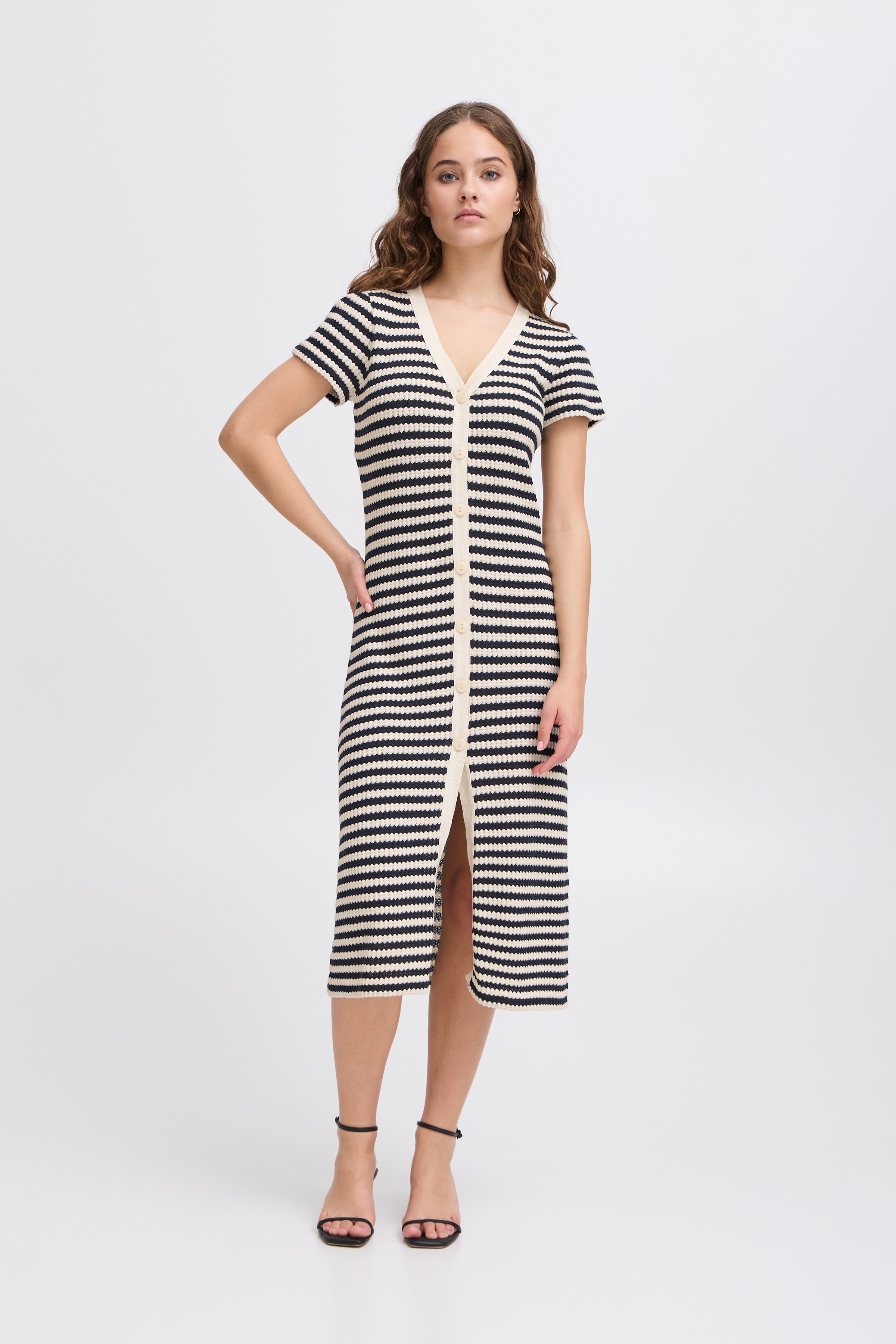 IHLORIANNA Kjole LOOKBOOK FRONT 20123011-204487