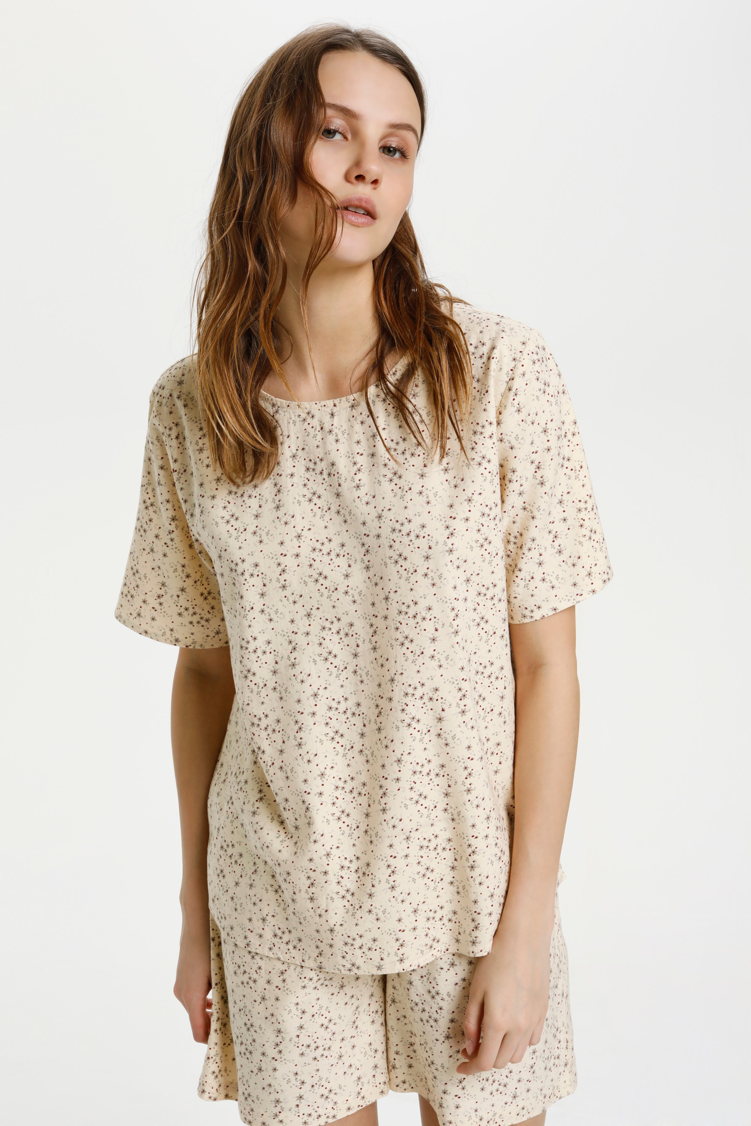 Kortärmad blus LOOKBOOK FRONT 30511729-600321