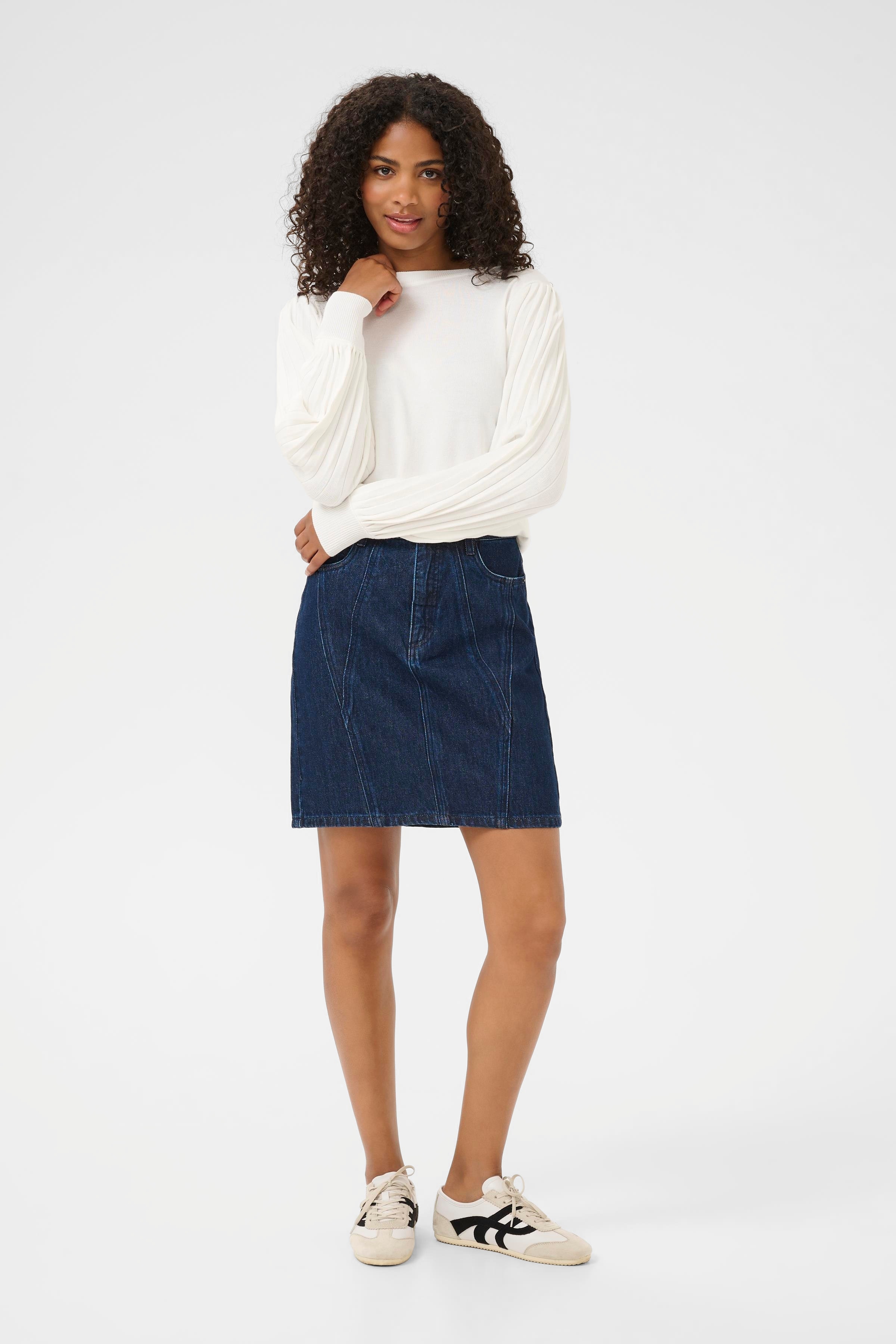 KAlone Pullover LOOKBOOK FRONT 10507905-110602
