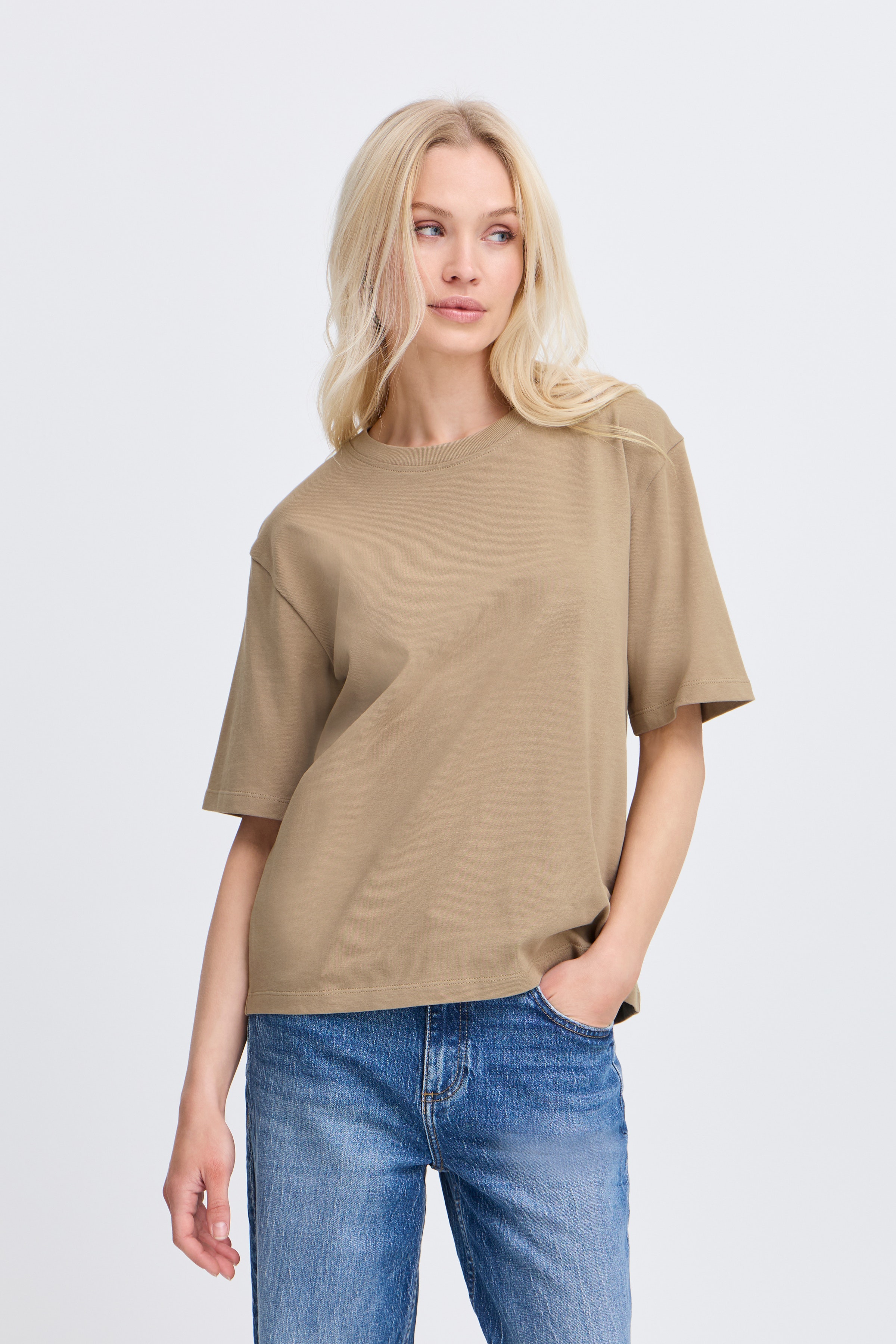 BYTROLLO T-shirt LOOKBOOK FRONT 20814444-171109