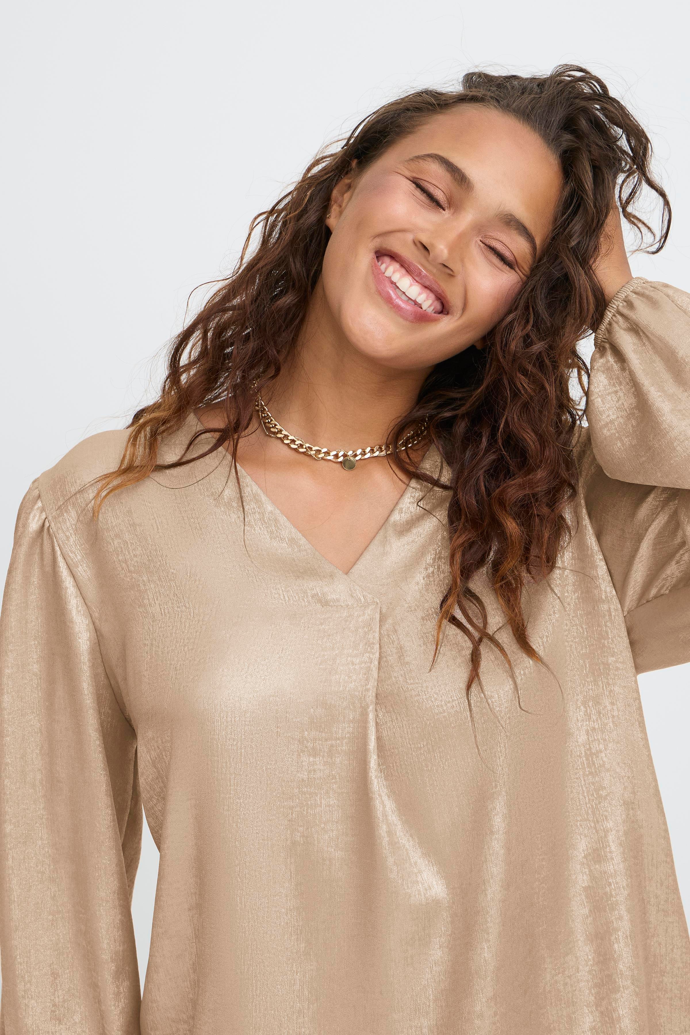 SBELSIE Blouse LOOKBOOK DETAIL 22101118-204988