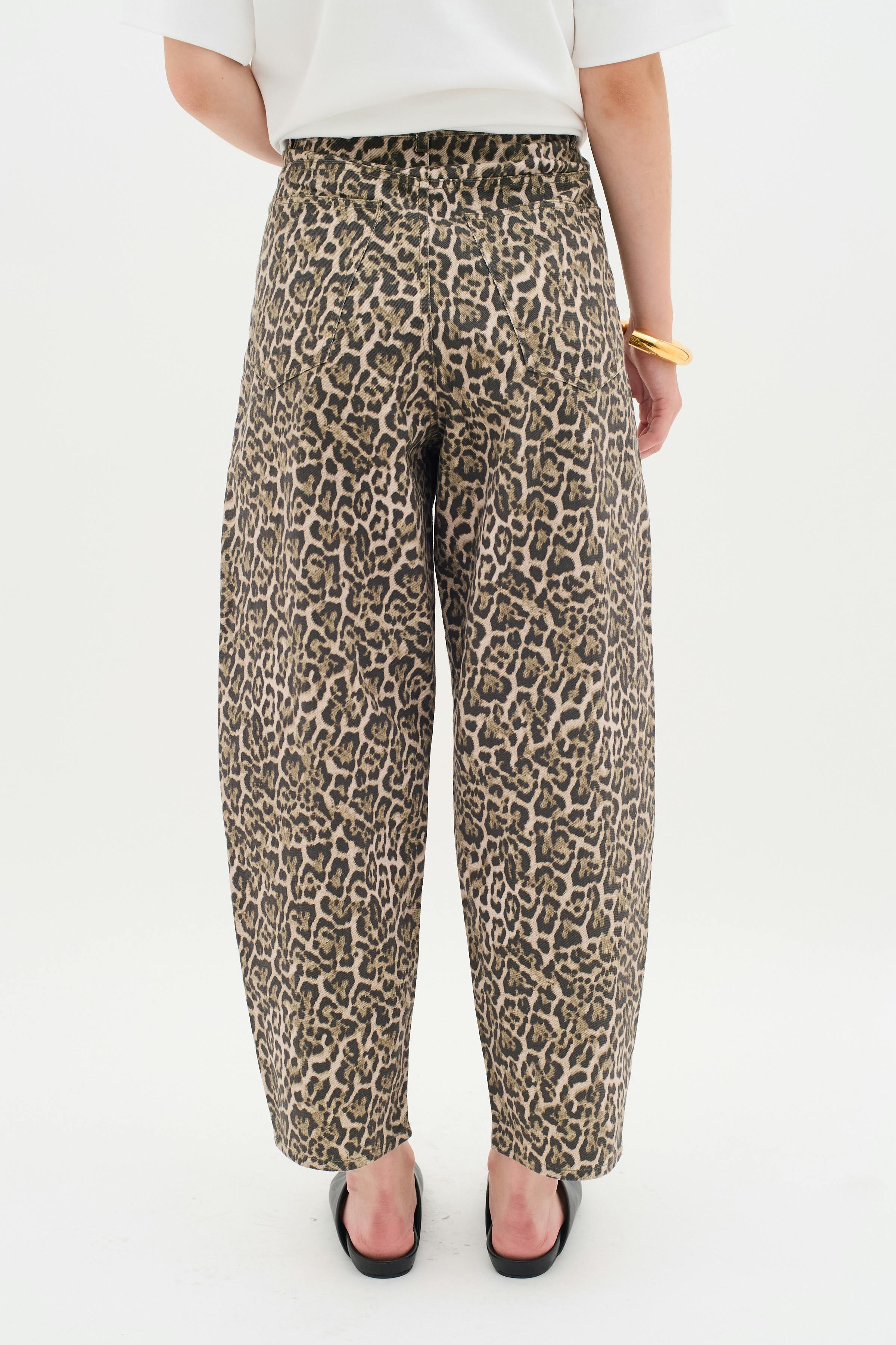 RiverIW leopard Jeans LOOKBOOK BACK 30110453-300824