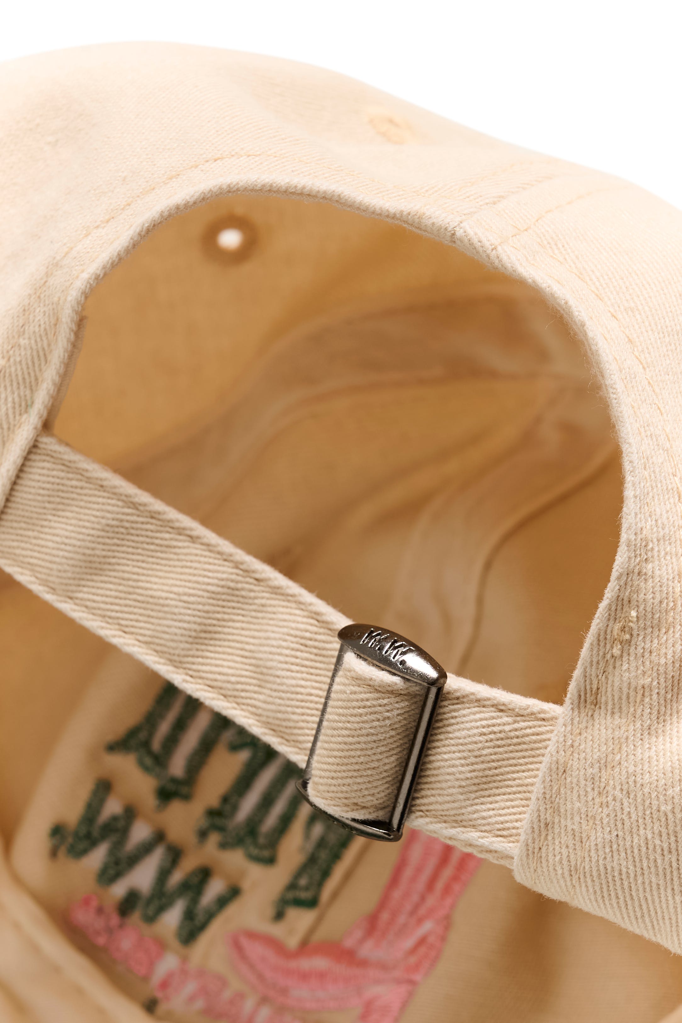 WWFuria Cap PACK DETAIL 30252366-305475