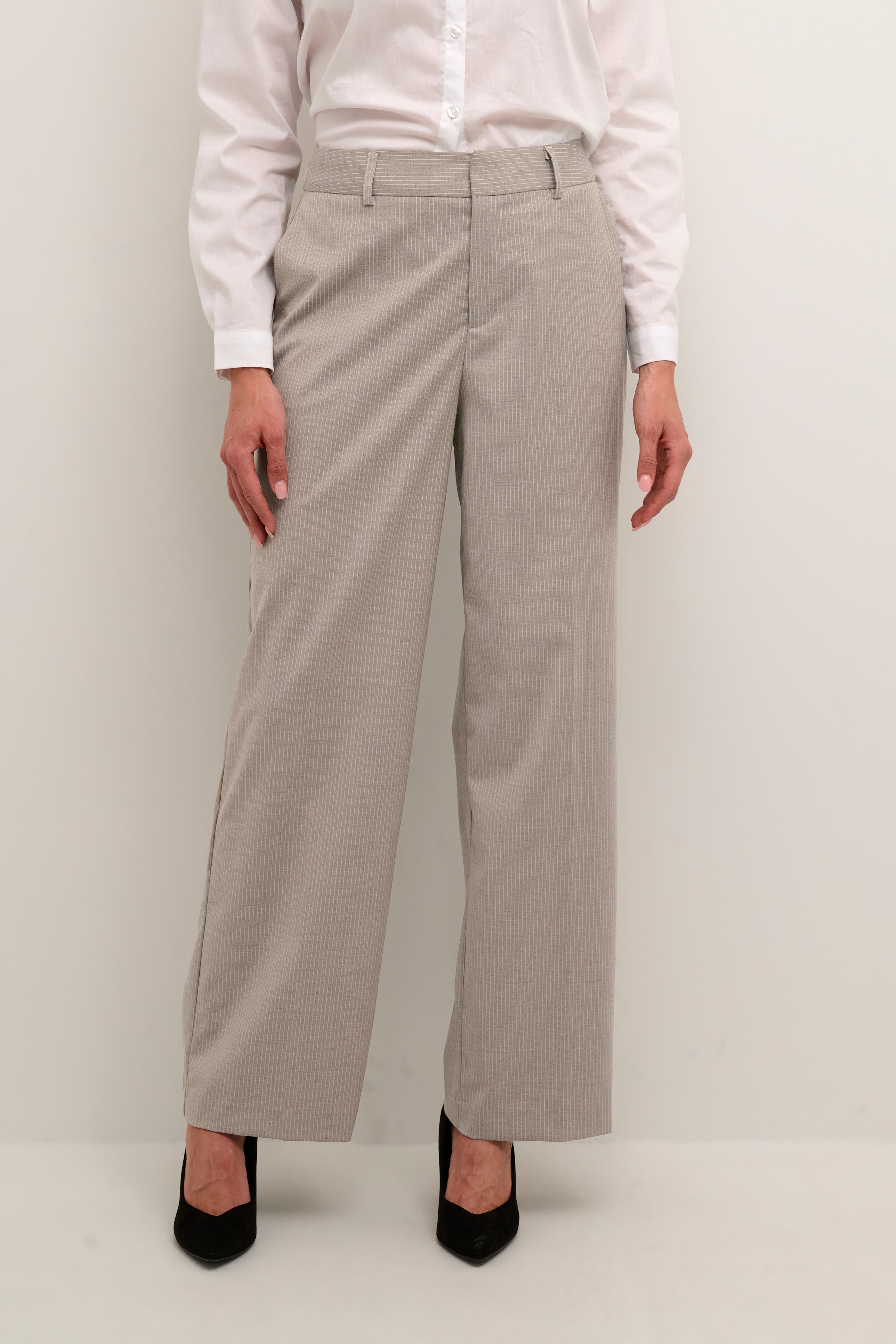 KAsolena Bukser LOOKBOOK FRONT 10508191-105277
