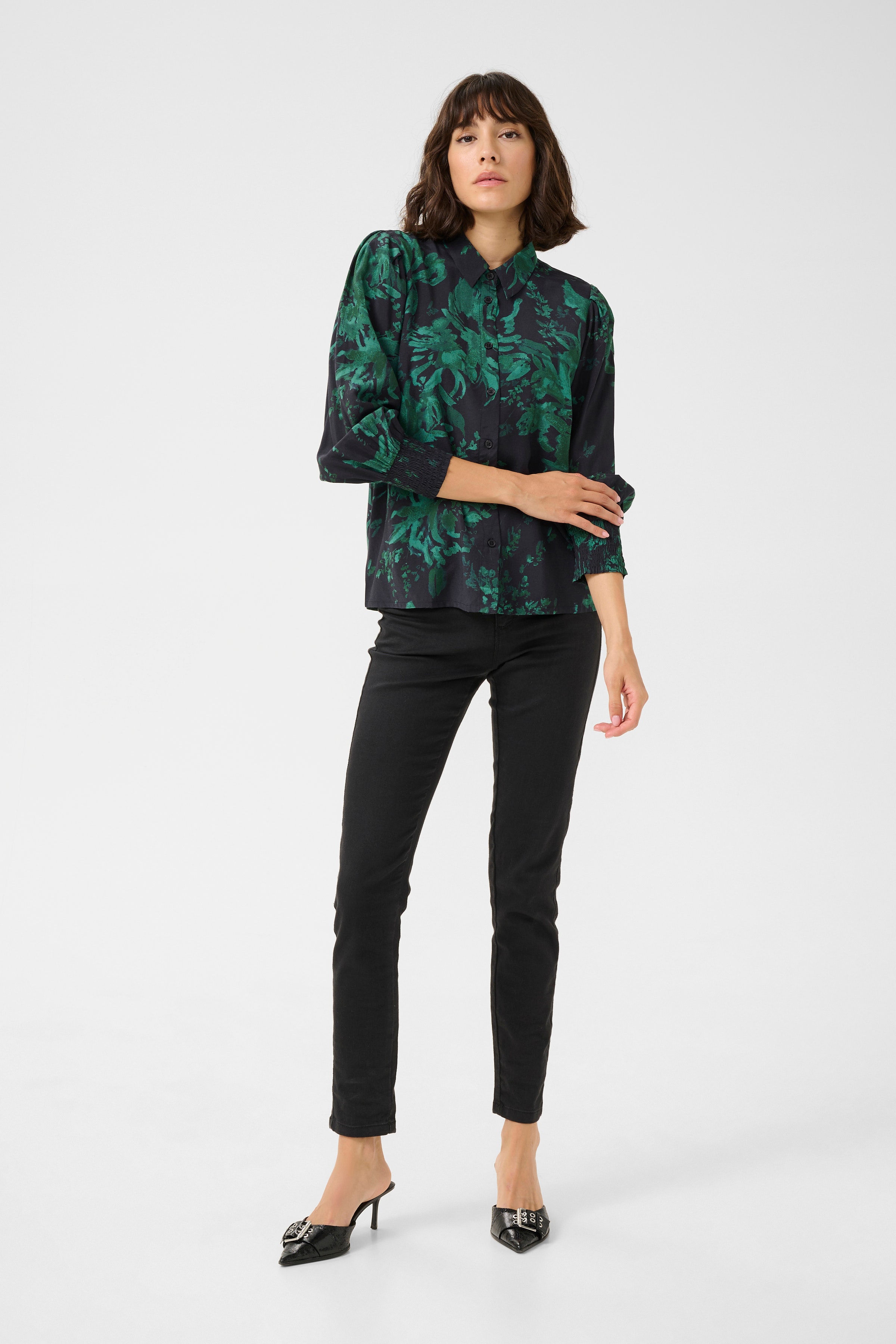 KAisa Skjorte LOOKBOOK FRONT 10509793-106561