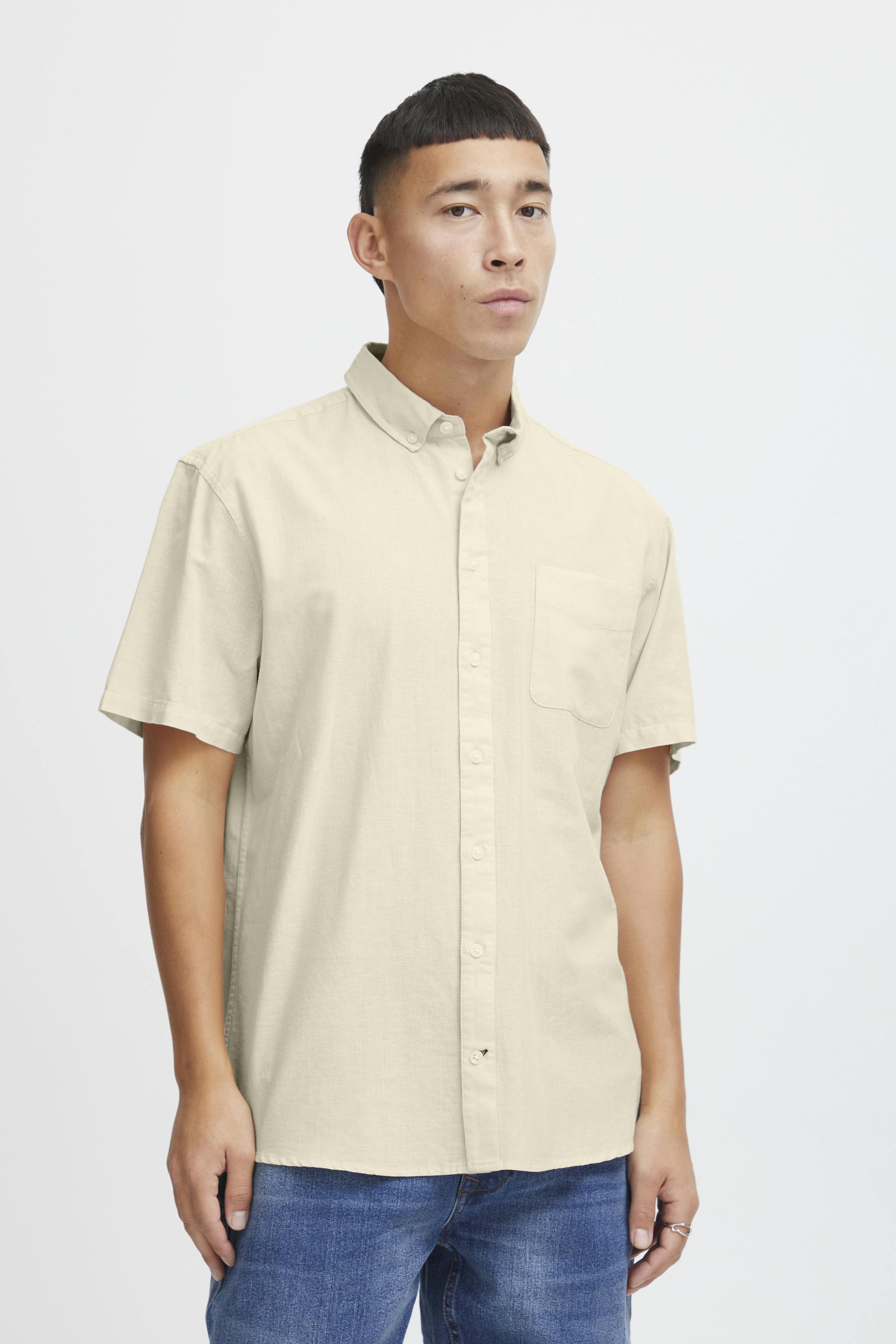 Short sleeved shirt LOOKBOOK FRONT 20716368-141107