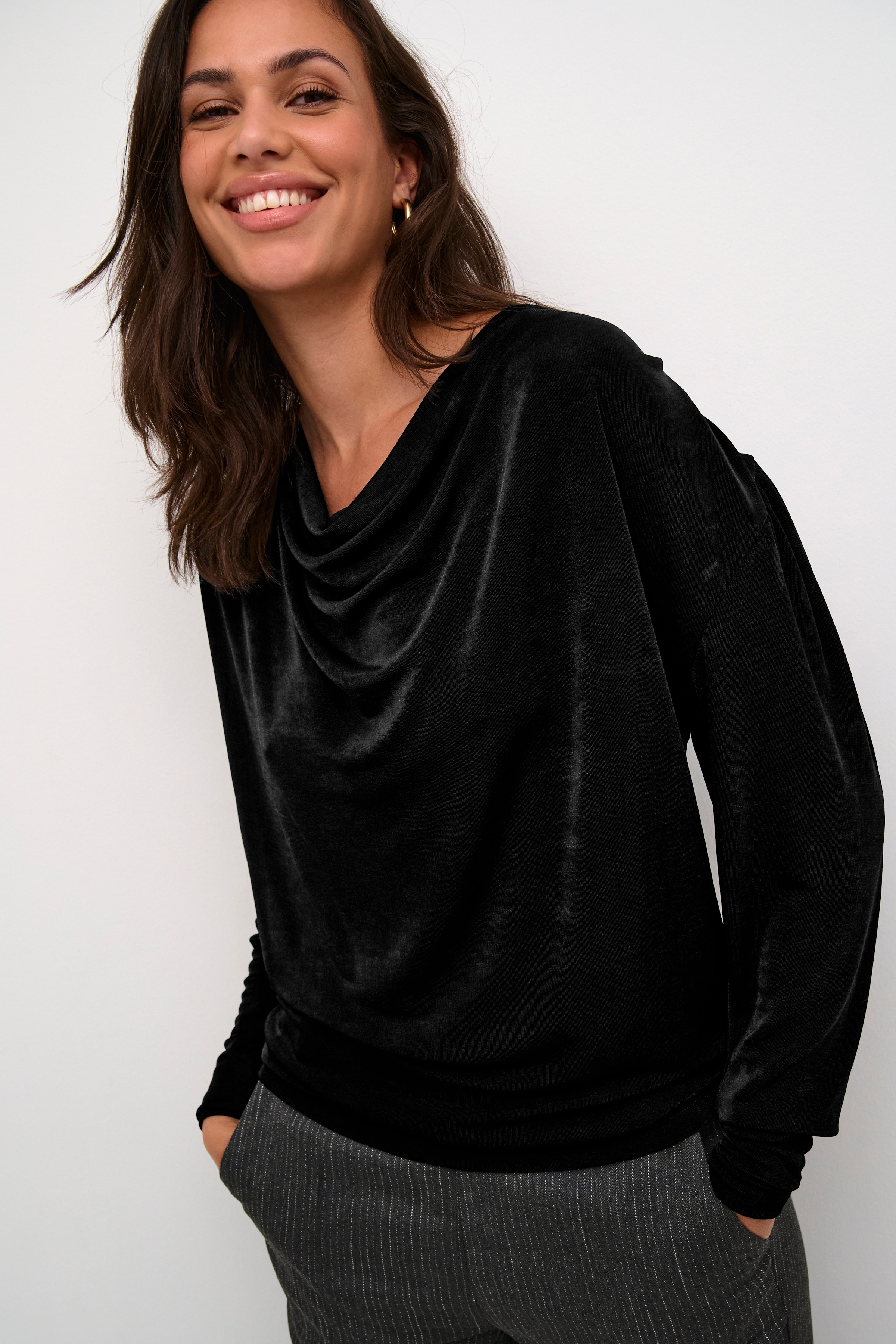 KAgina Bluse LOOKBOOK DETAIL 10509321-100121
