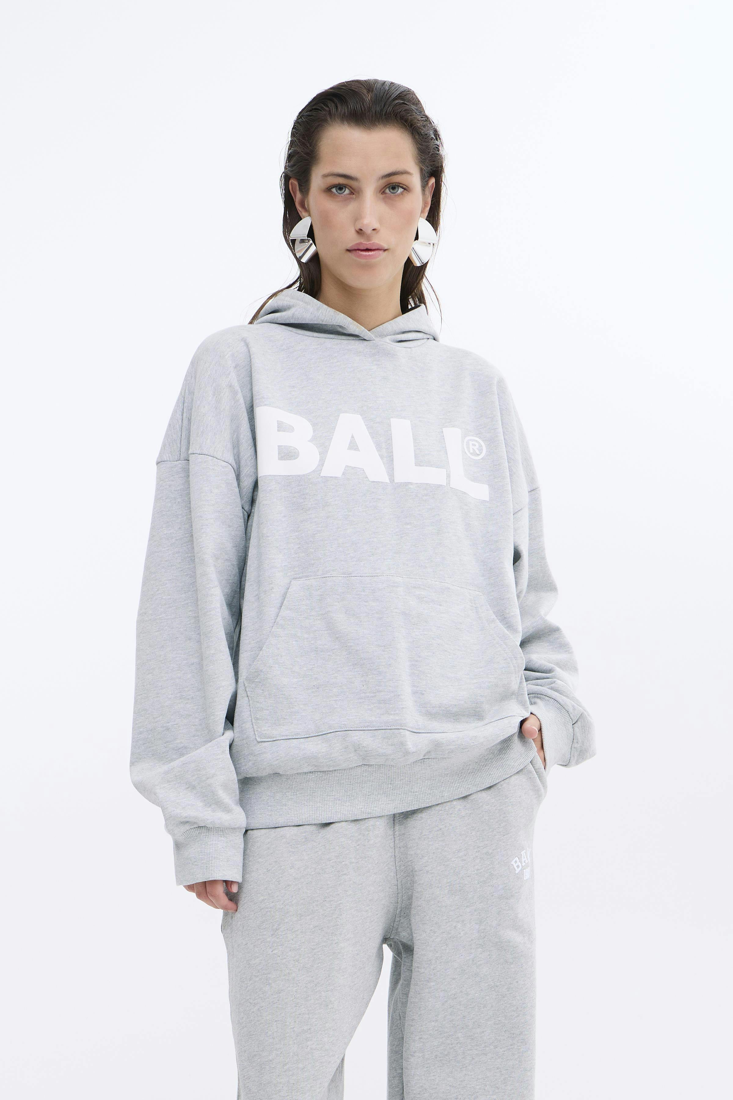 BALL LOGO HOODIE LOOKBOOK FRONT 50405222-B1016