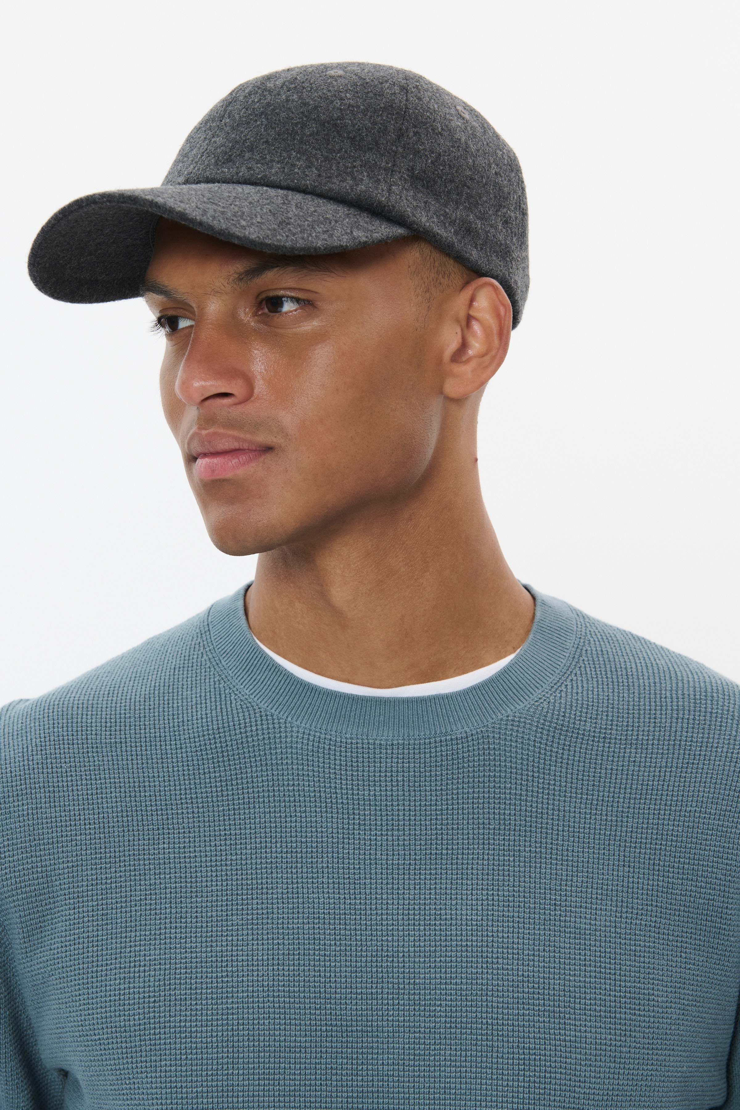 MAcap Caps LOOKBOOK DETAIL 30208720-300270