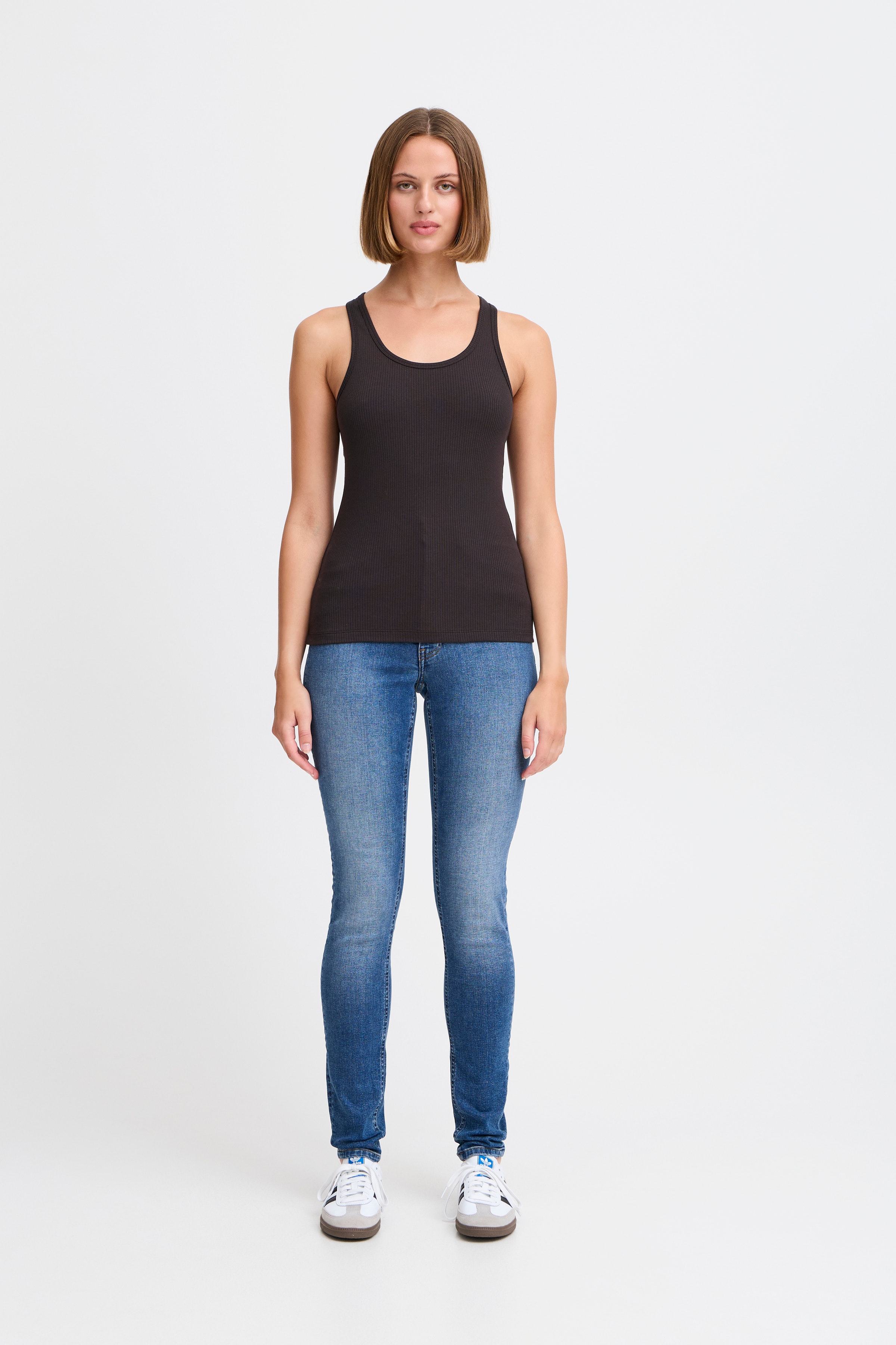IHPALMER RIB BOX Top LOOKBOOK FRONT 20120342-194008