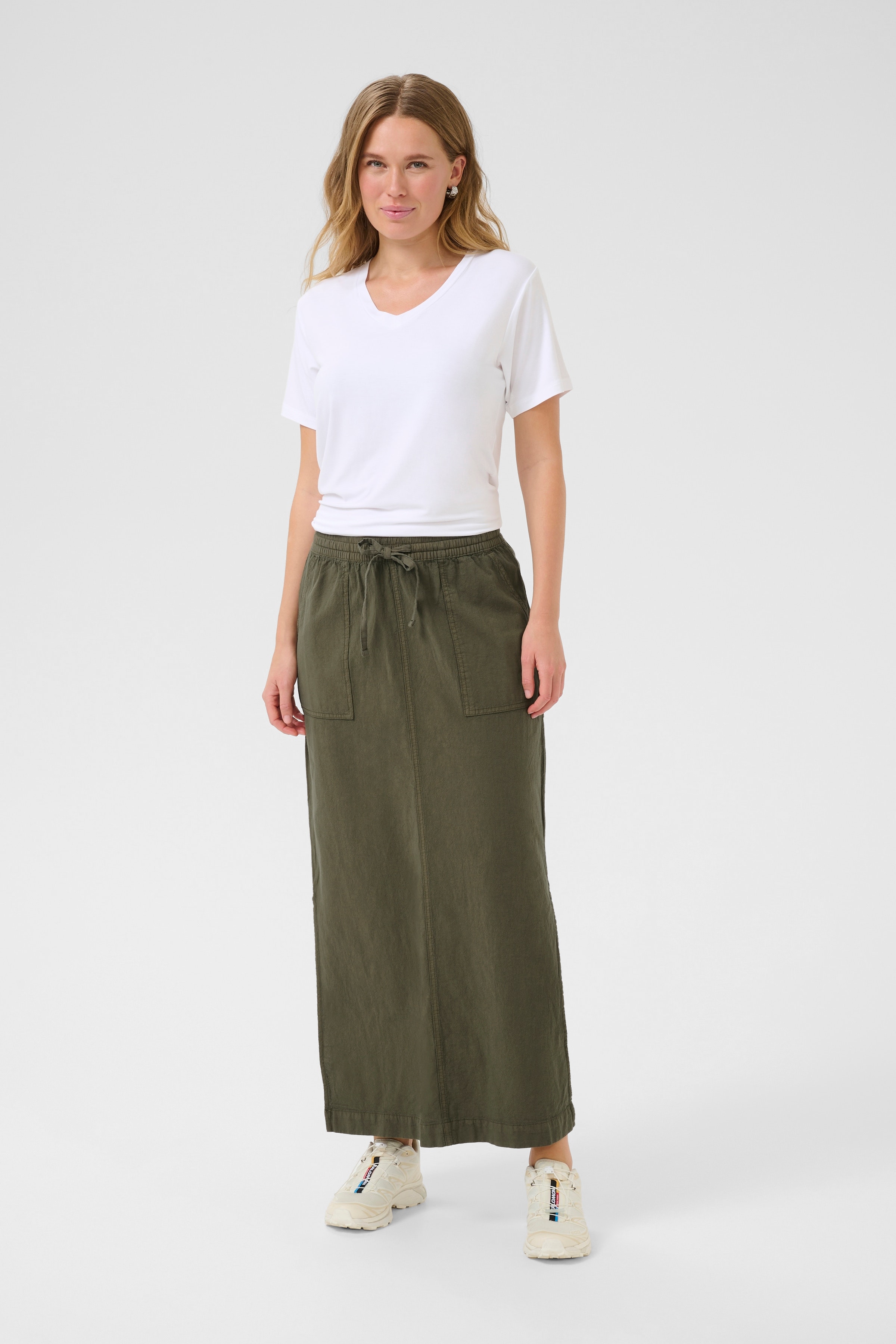 KAnaya Skjørt LOOKBOOK FRONT 10509504-190511