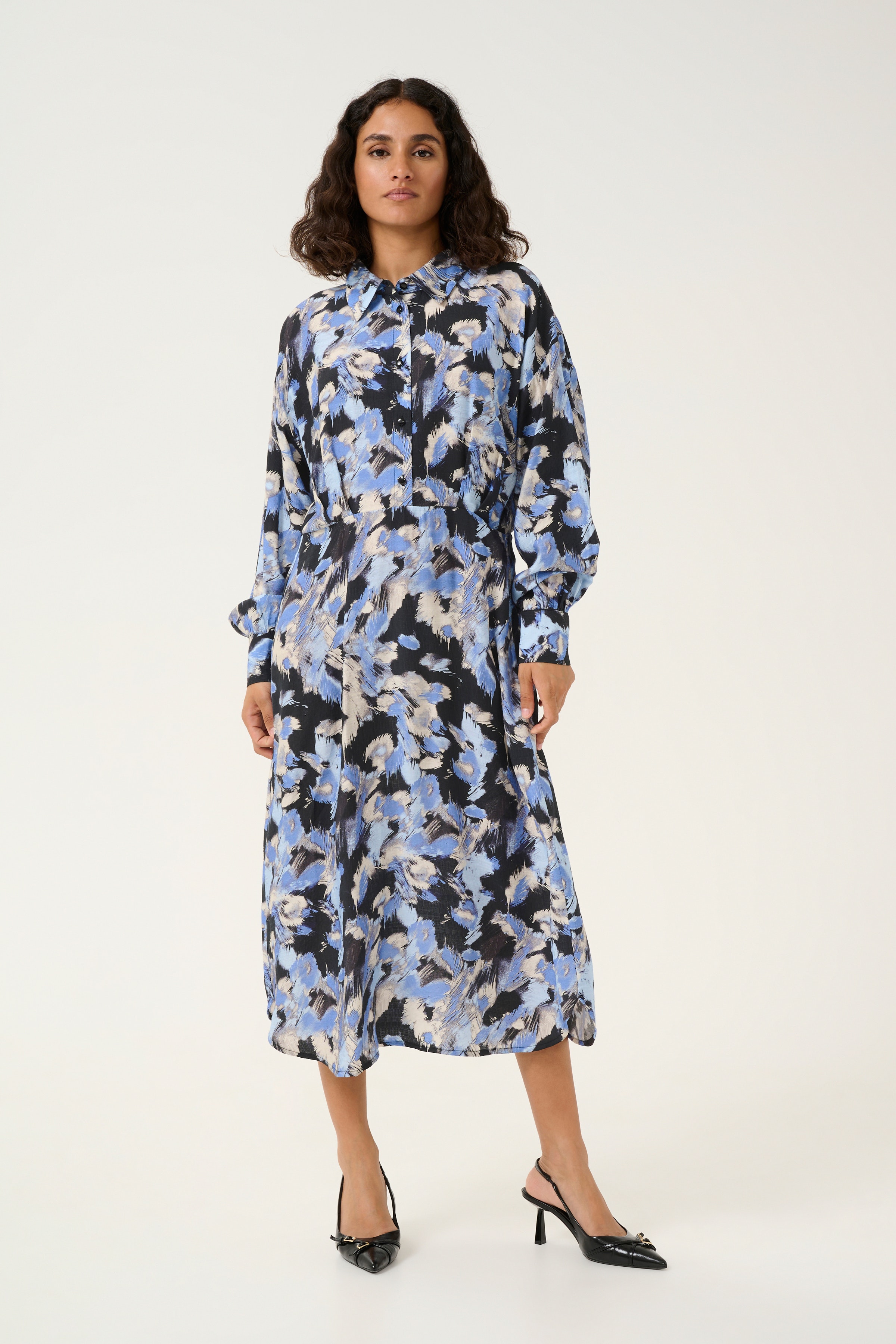 KAvictoria Kjole LOOKBOOK FRONT 10509350-106806