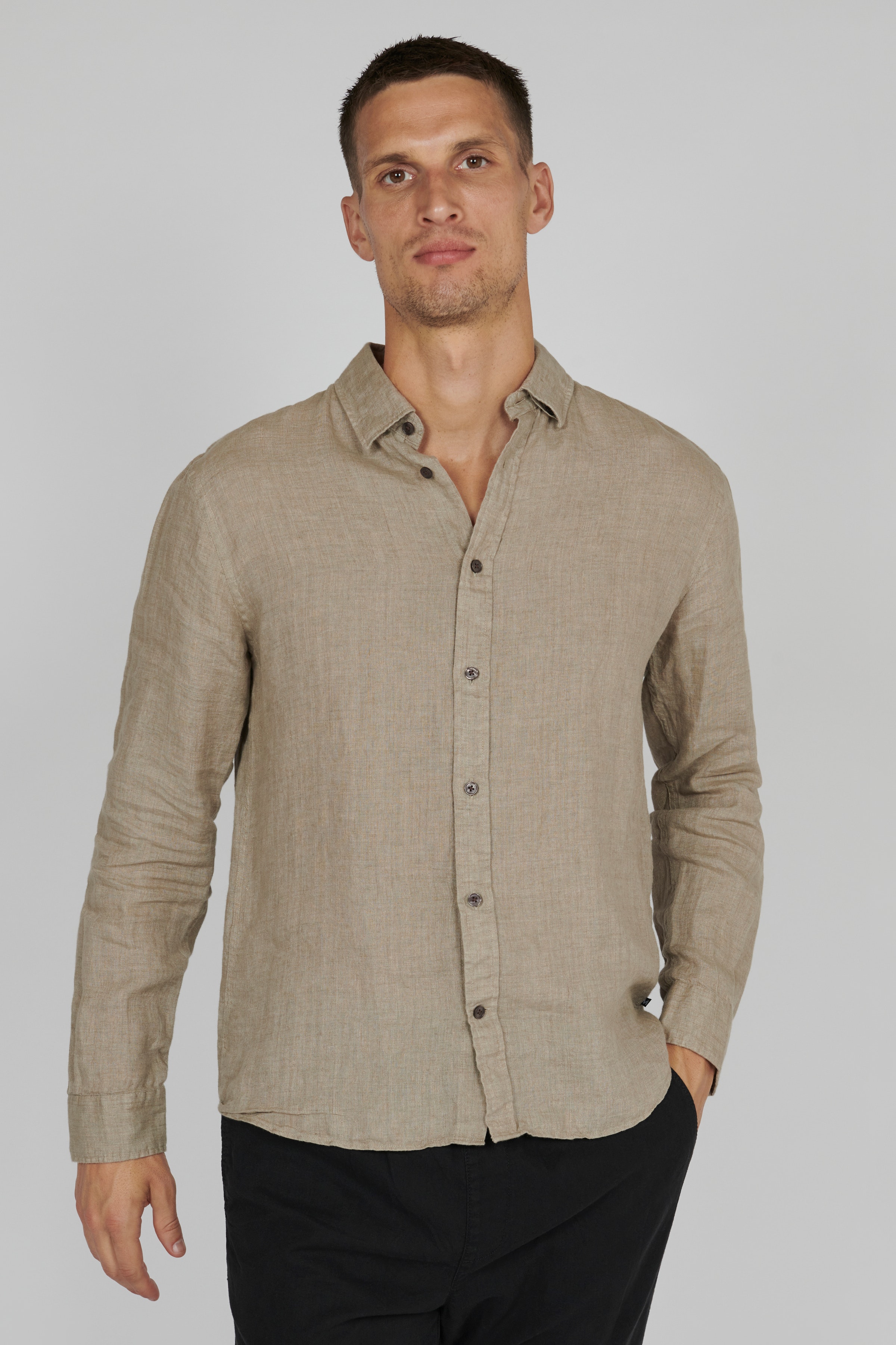 MAtrostol Overhemd LOOKBOOK FRONT 30205381-190820