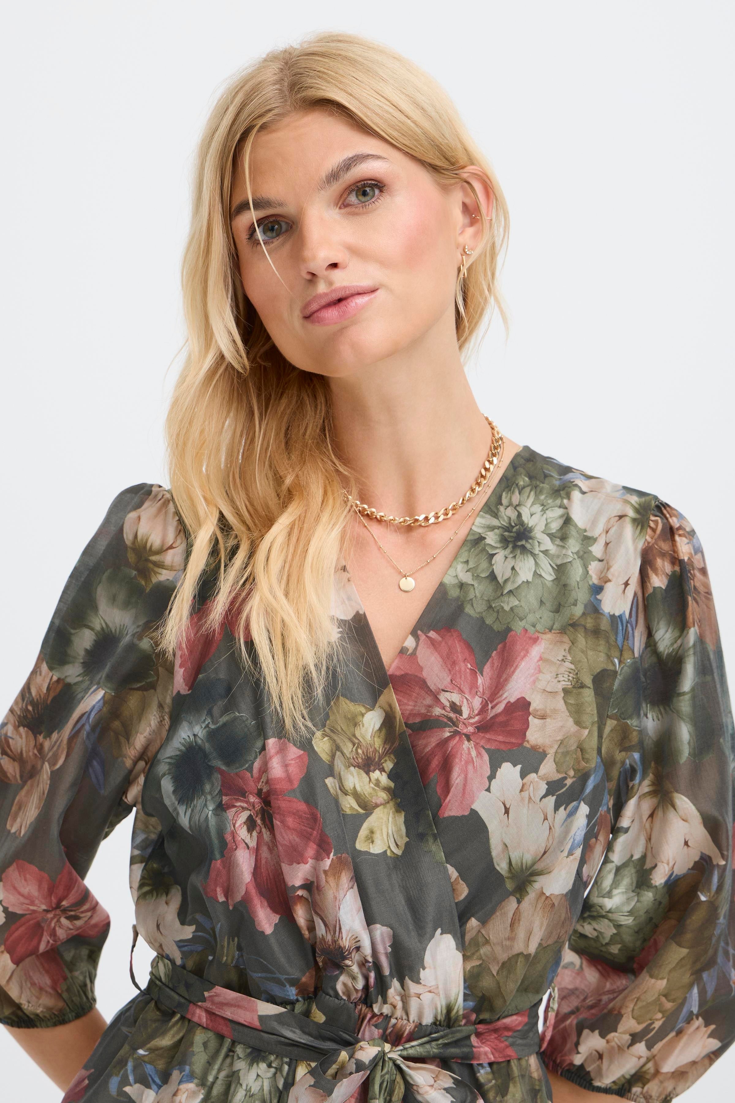 SBLEYIA Dress LOOKBOOK DETAIL 22101065-180515