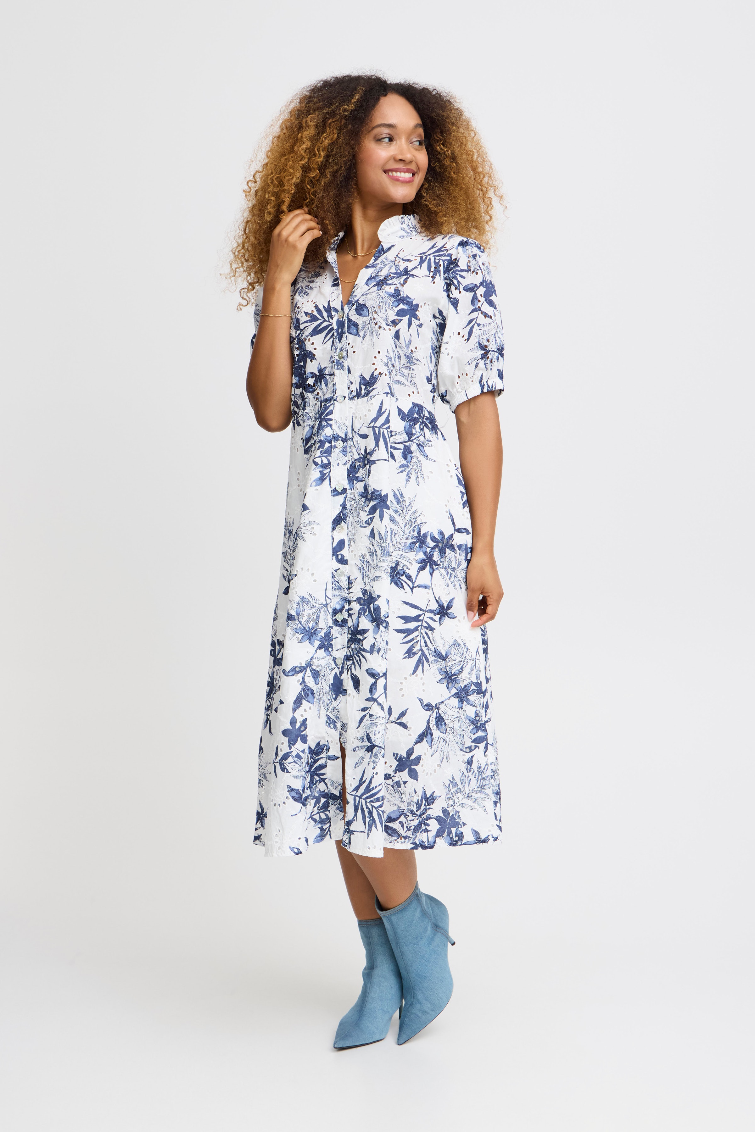 SBKADI Kleid LOOKBOOK FRONT 22100549-193923