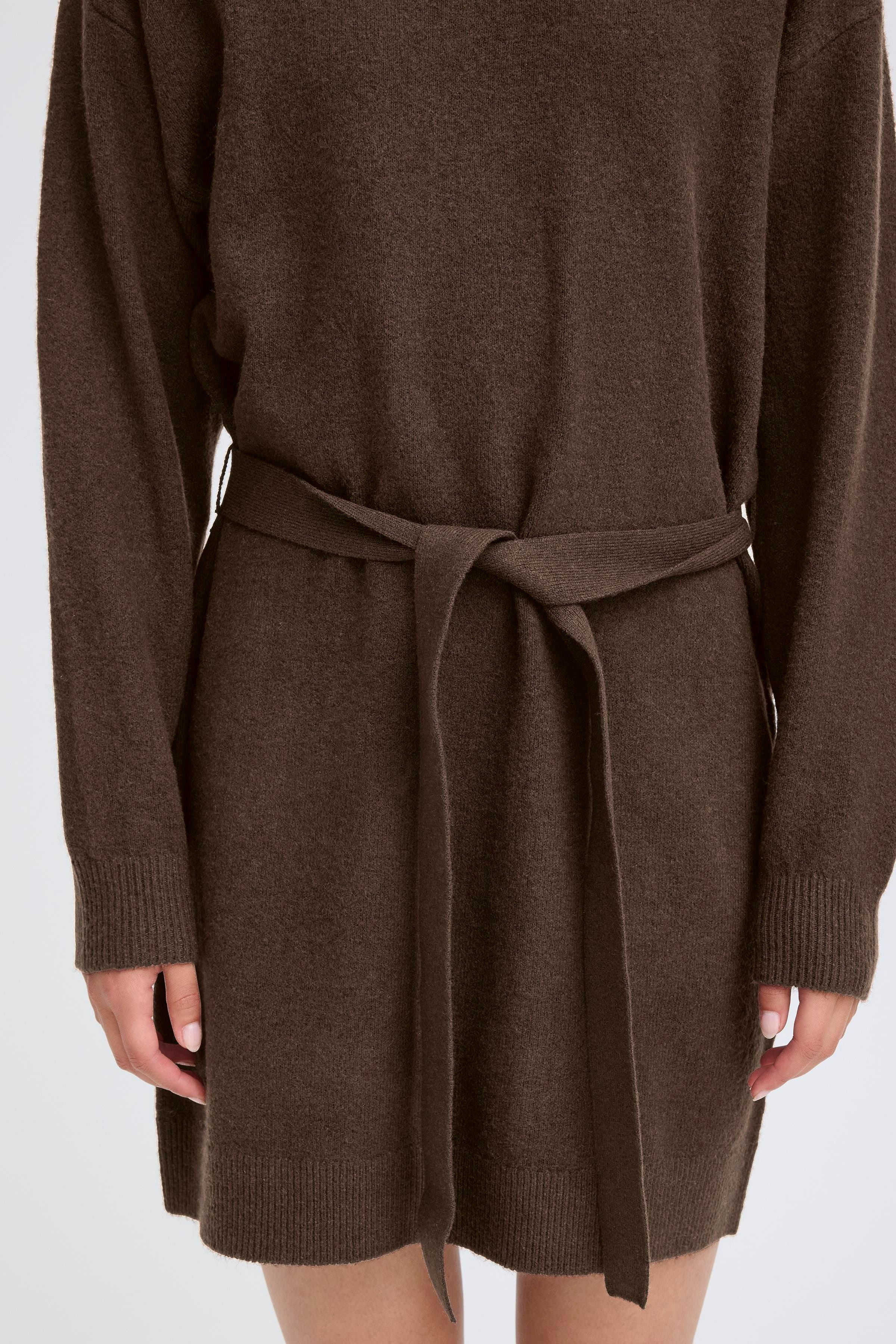 IHDASILA Kjole LOOKBOOK DETAIL 20125034-190915