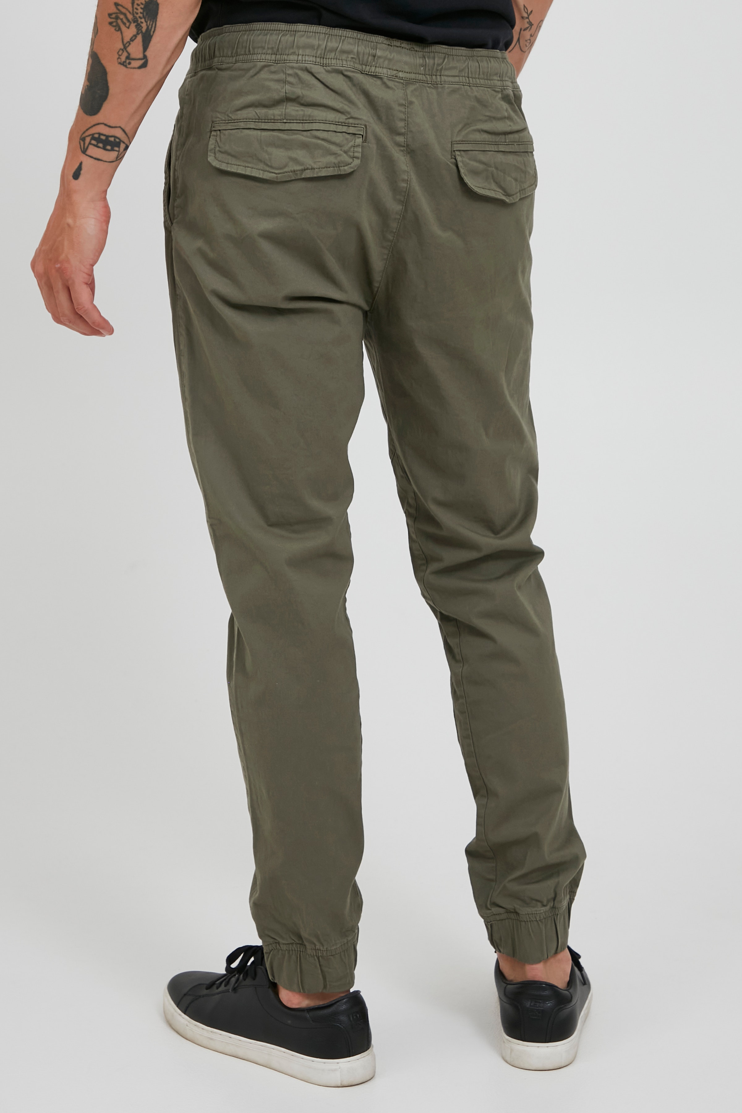 SDTRUC Hose LOOKBOOK BACK 21103814-793784
