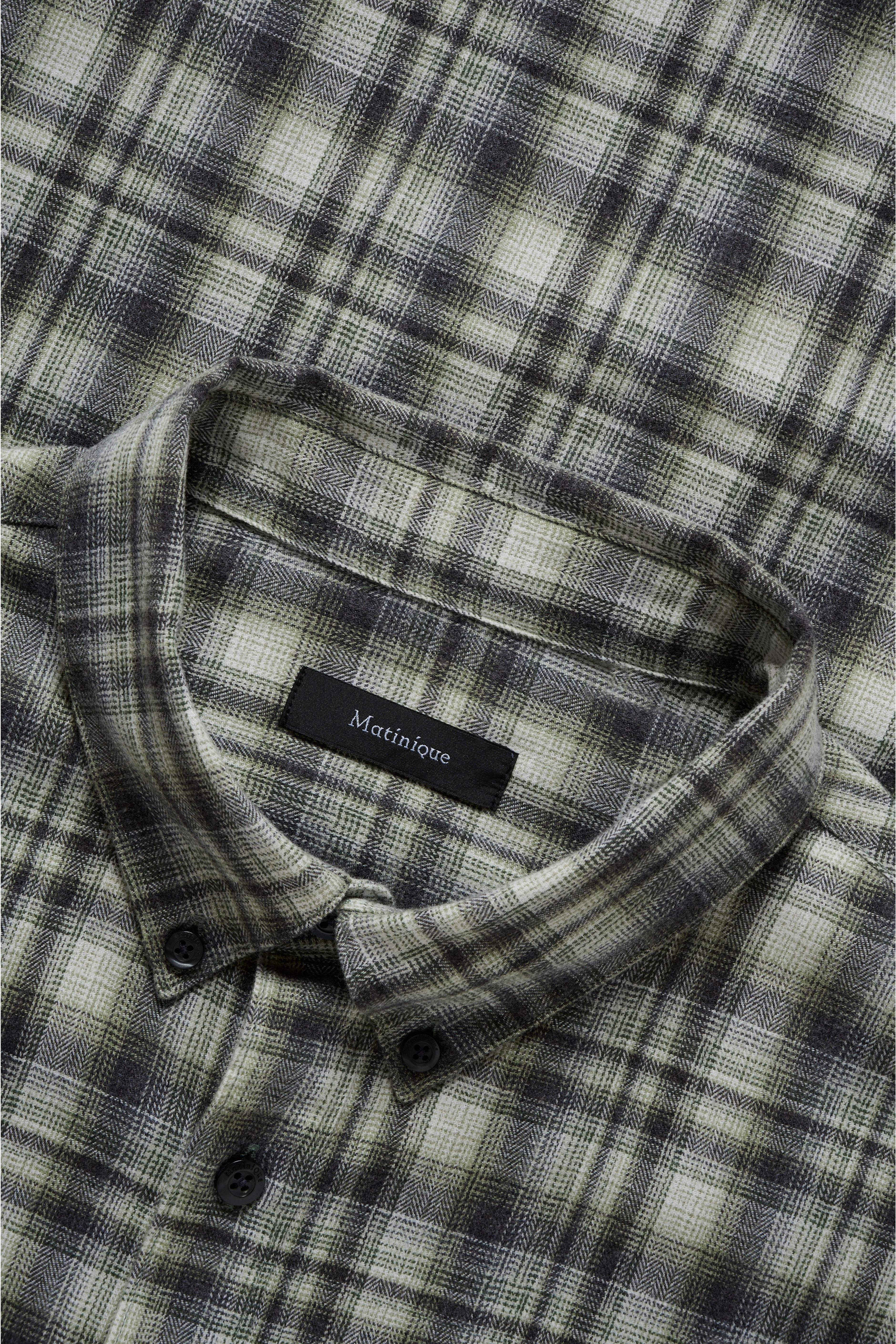 MAtrostol Shirt PACK DETAIL 30208524-190515