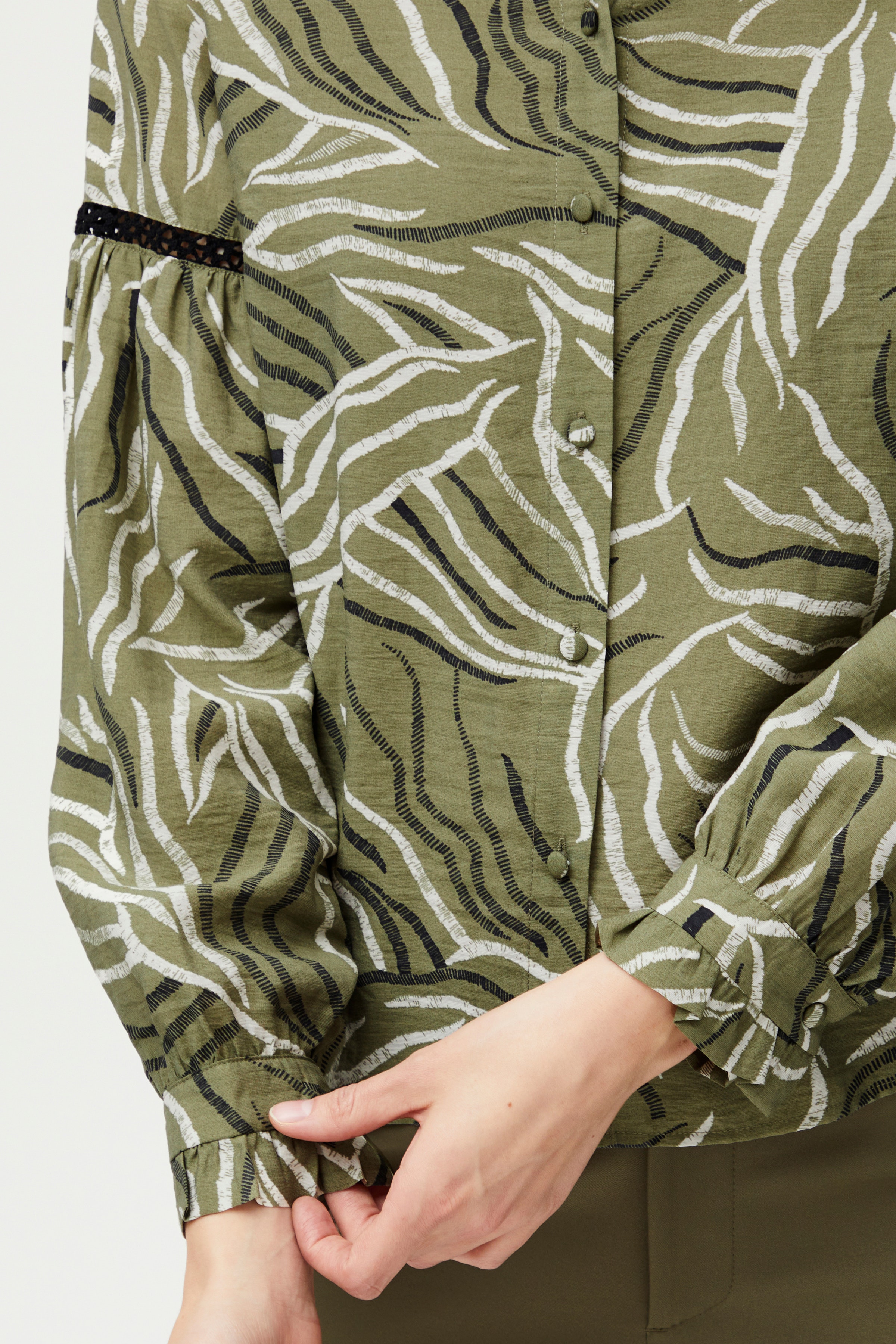 PZEDINA Skjorte LOOKBOOK DETAIL 50207849-202863