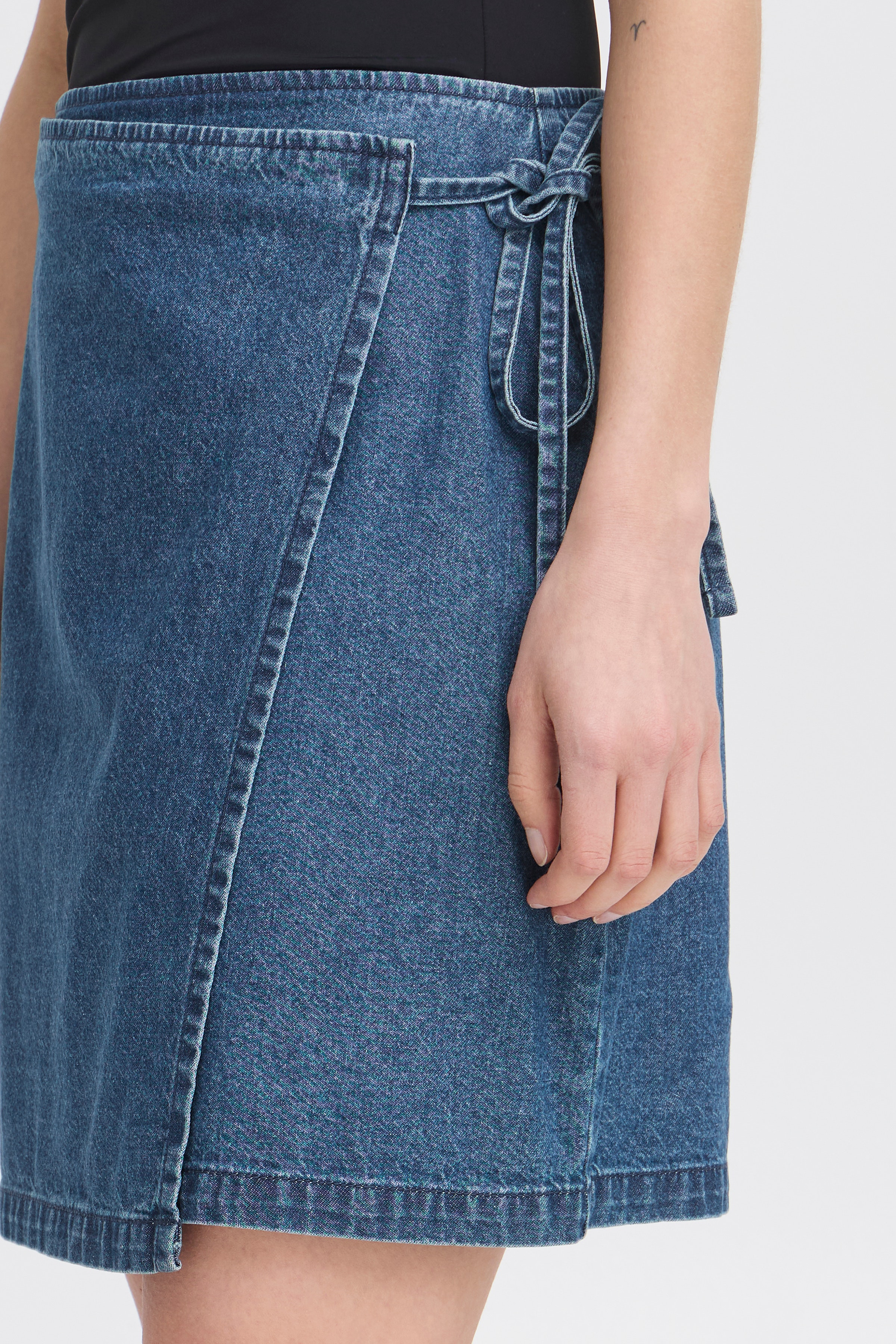 IHDALLAS Skjørt LOOKBOOK DETAIL 20123210-200339