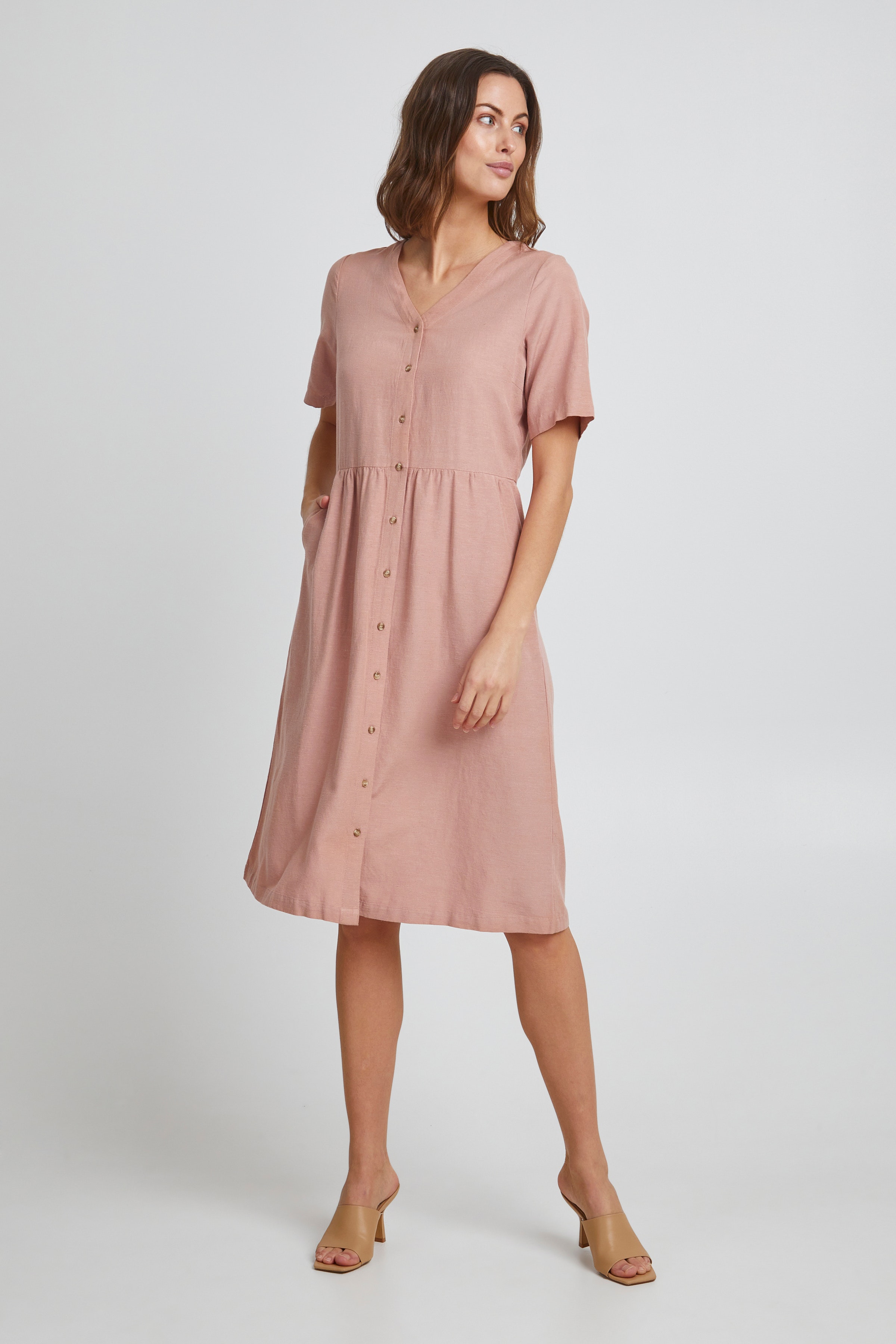 Kleid LOOKBOOK FRONT 20610399-151512