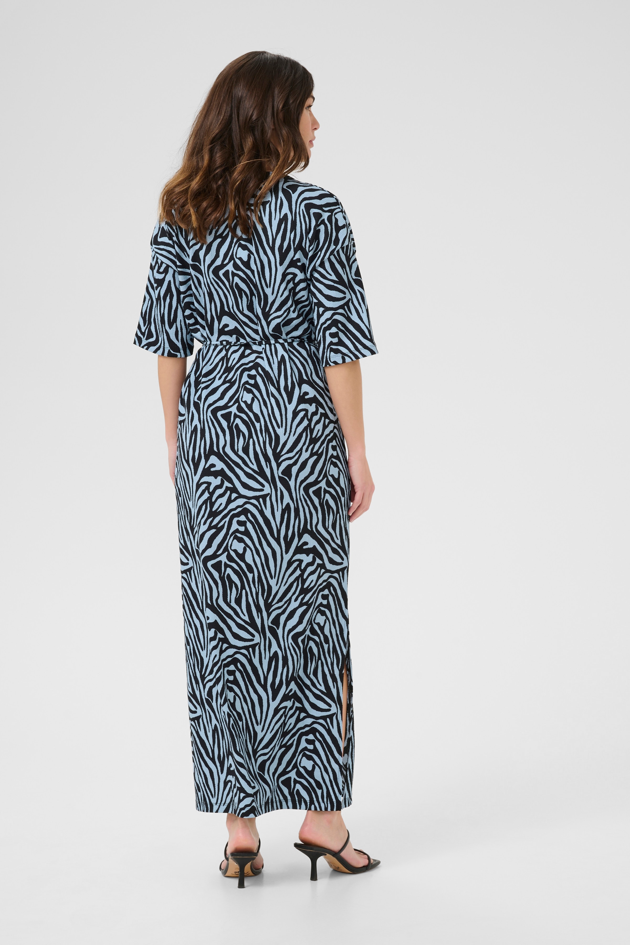 KAivanna Kjole LOOKBOOK BACK 10509781-107119