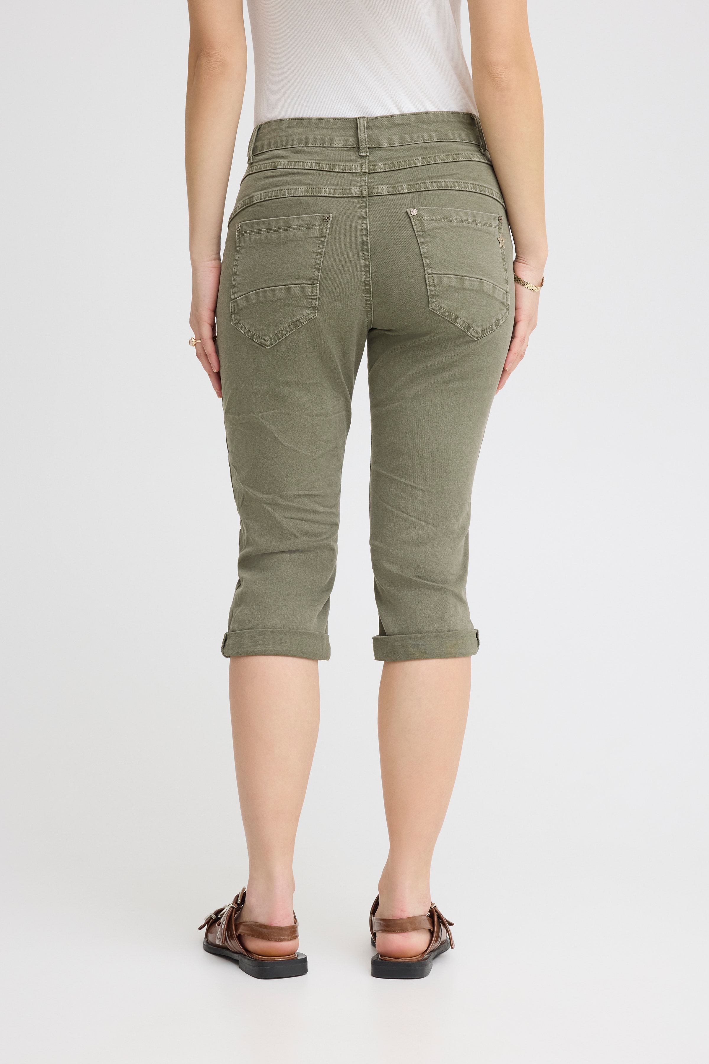 SBCAROLINE Capri bukser LOOKBOOK BACK 22100947-180515