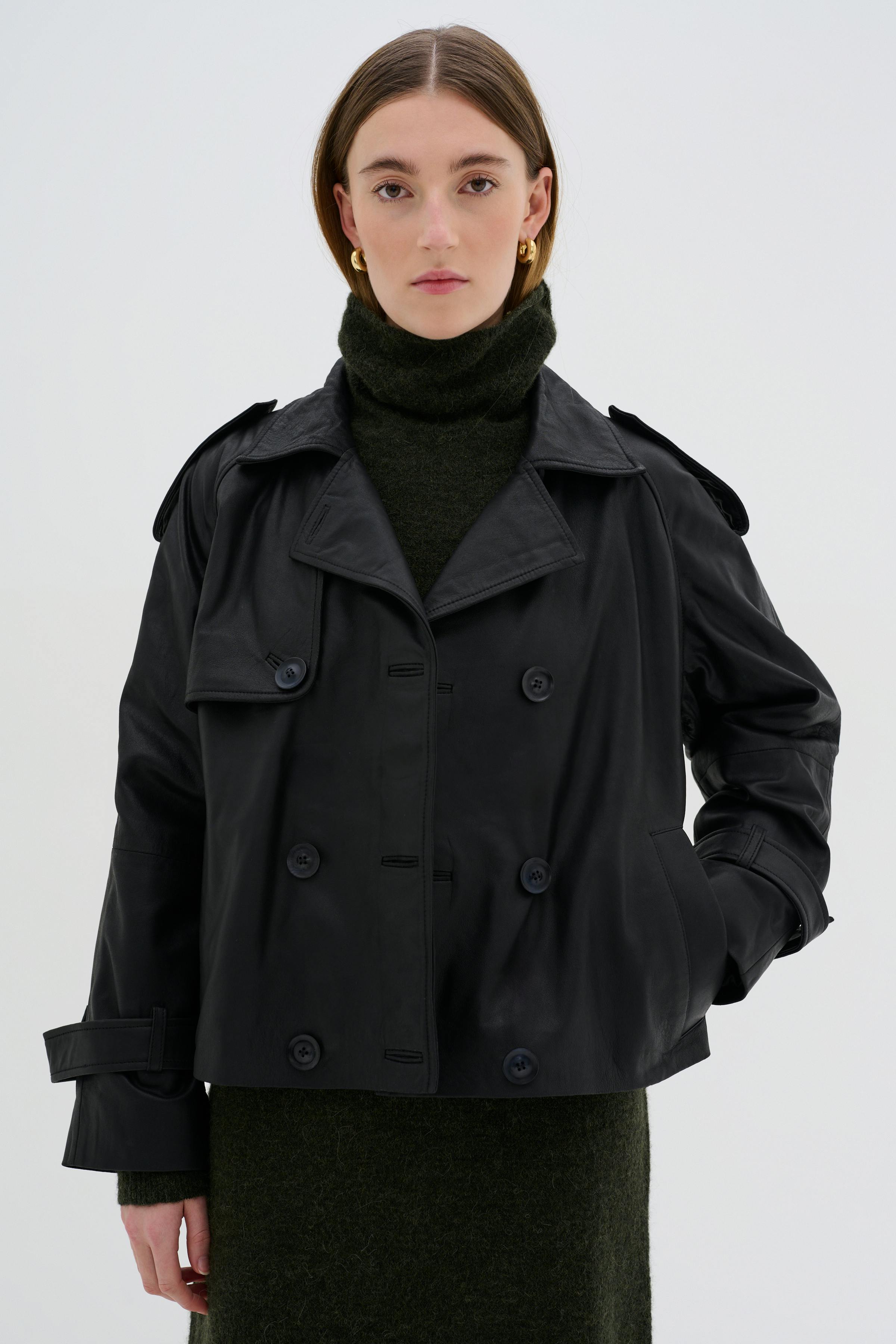 GittaMW Läder Trenchcoat LOOKBOOK FRONT 10704826-100031