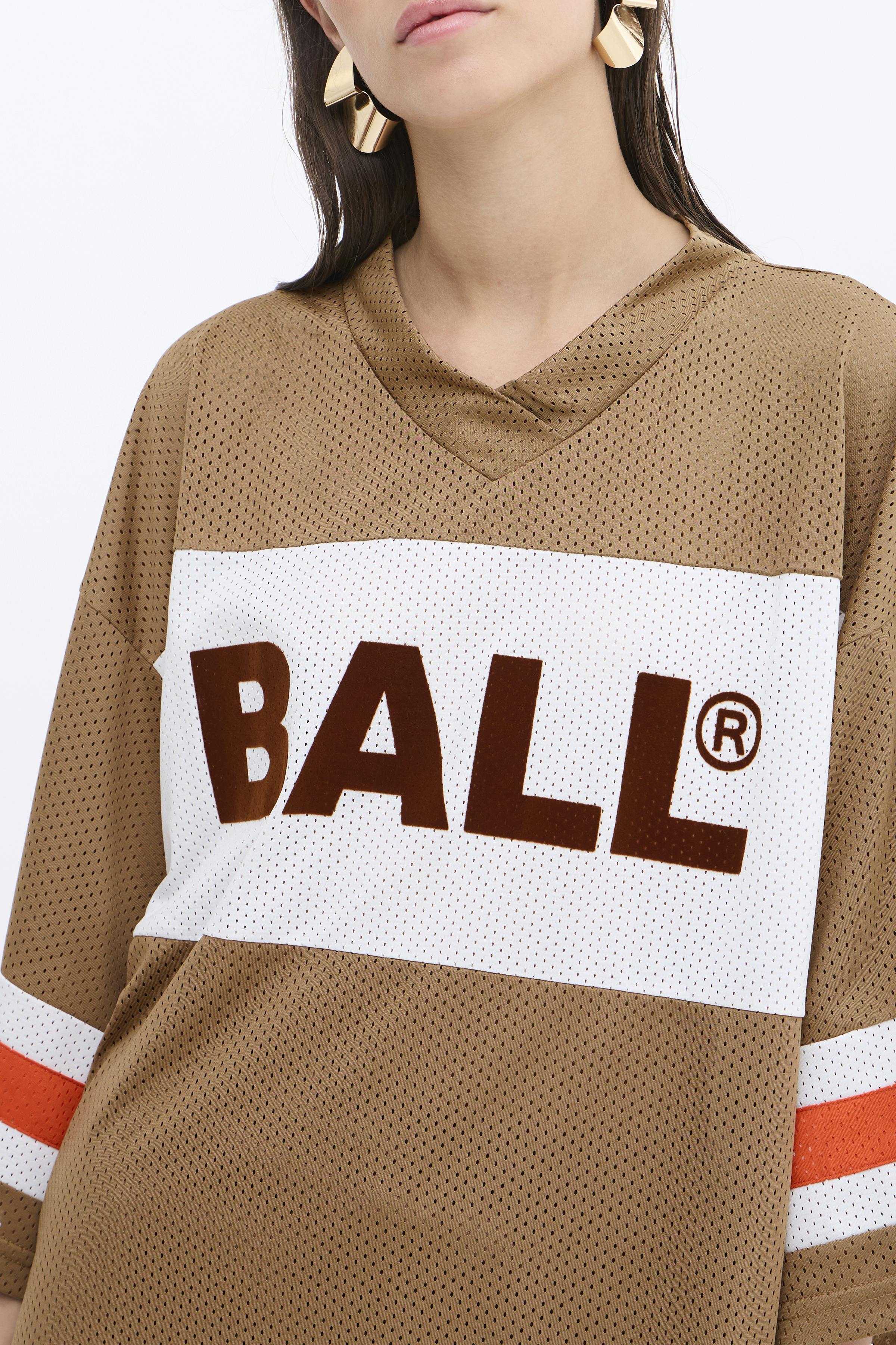 BALL BIGGIE MESH TEE LOOKBOOK DETAIL 50405213-B1012