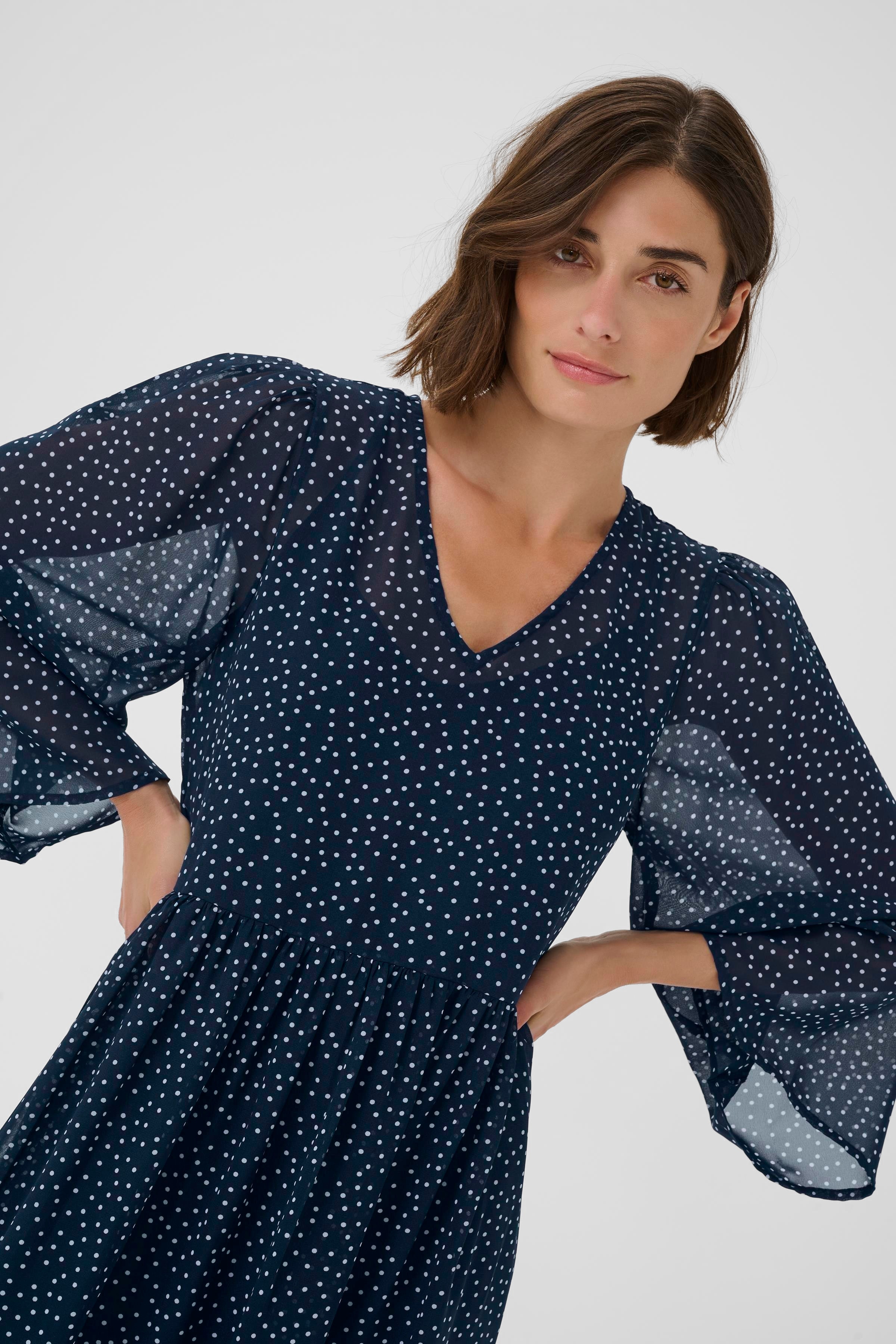 CUalita Kleid LOOKBOOK DETAIL 50112722-108939