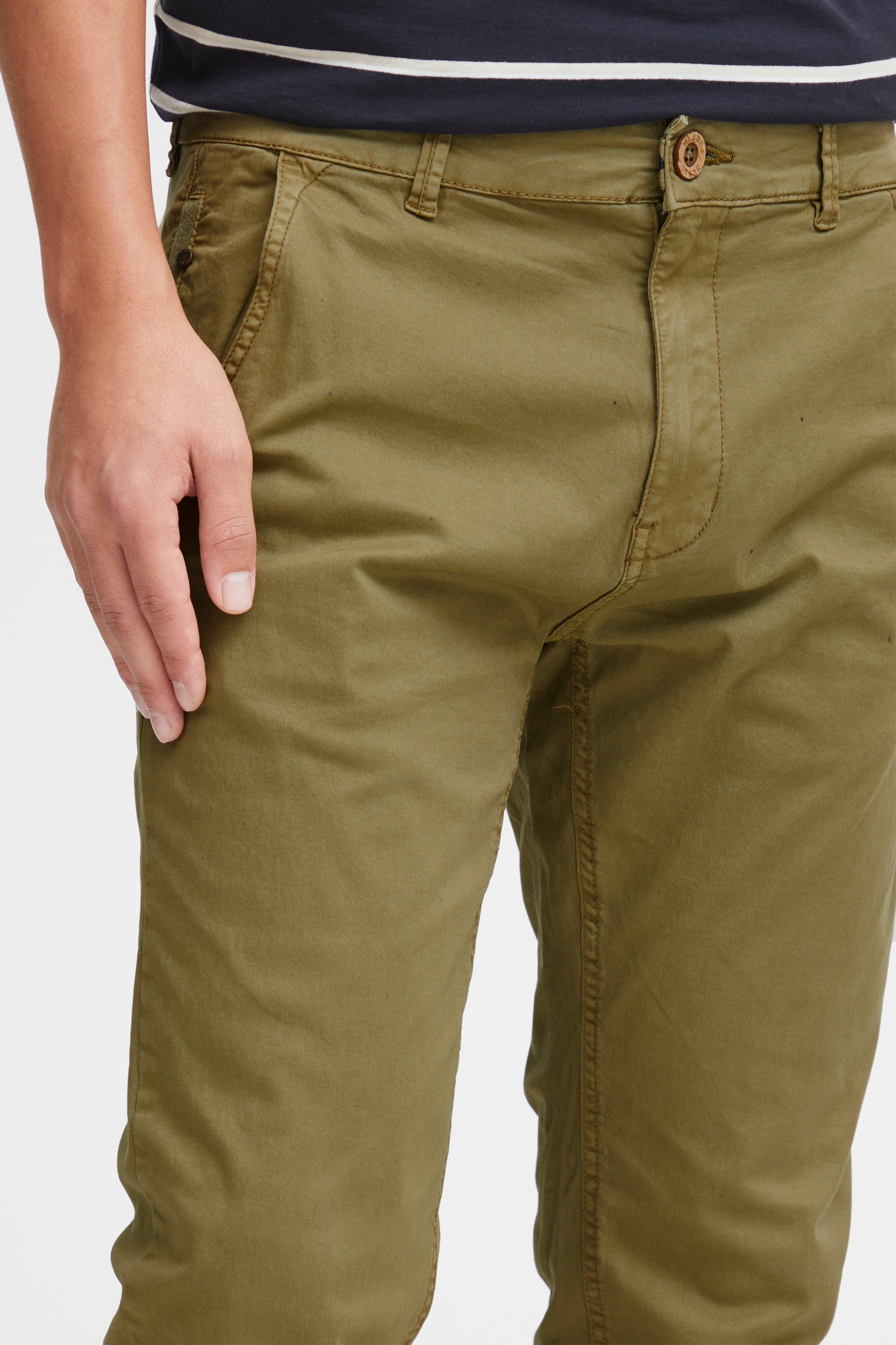 Casual Hose LOOKBOOK DETAIL 20710583-77238