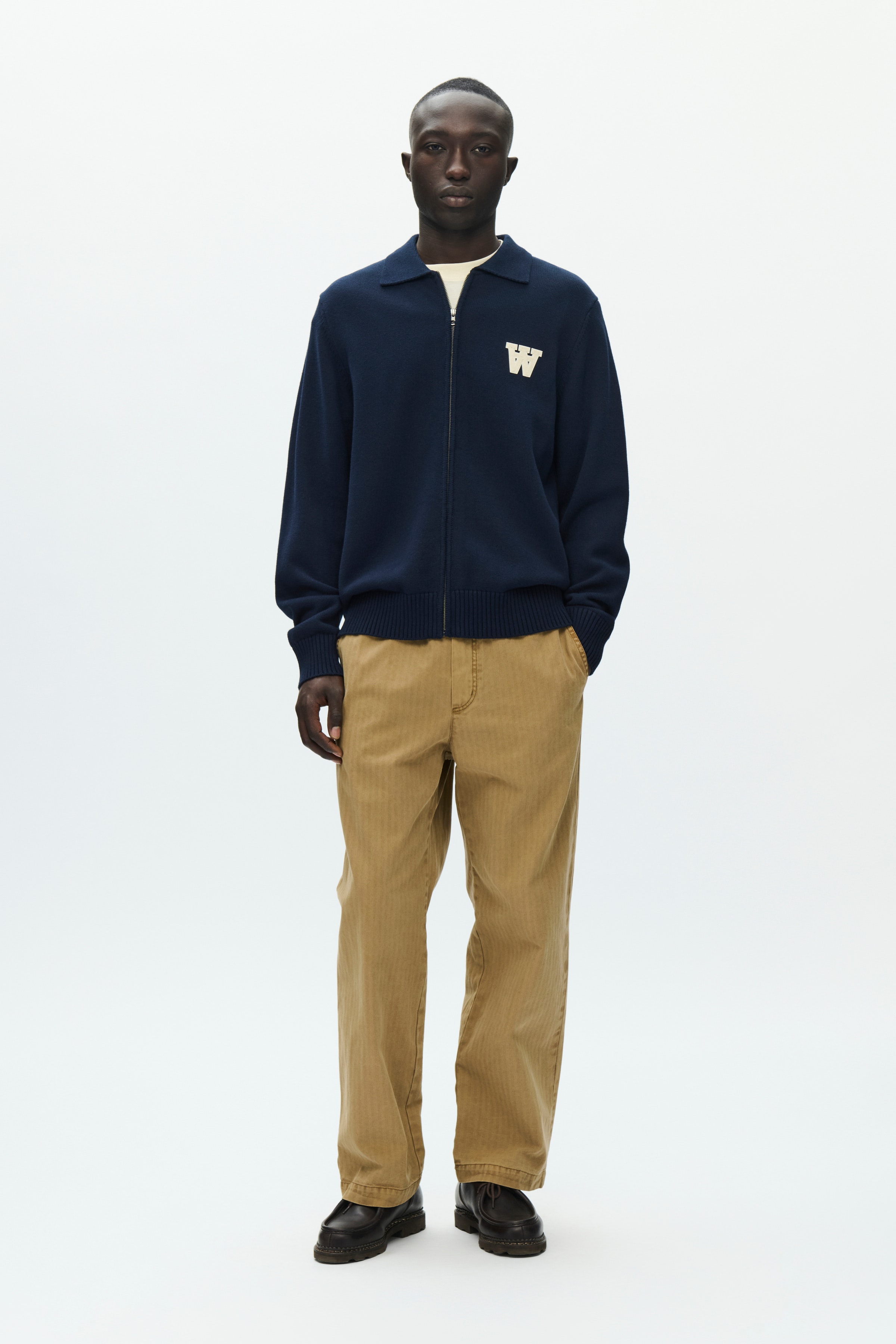 WWTay Vest LOOKBOOK FRONT 30251953-194011