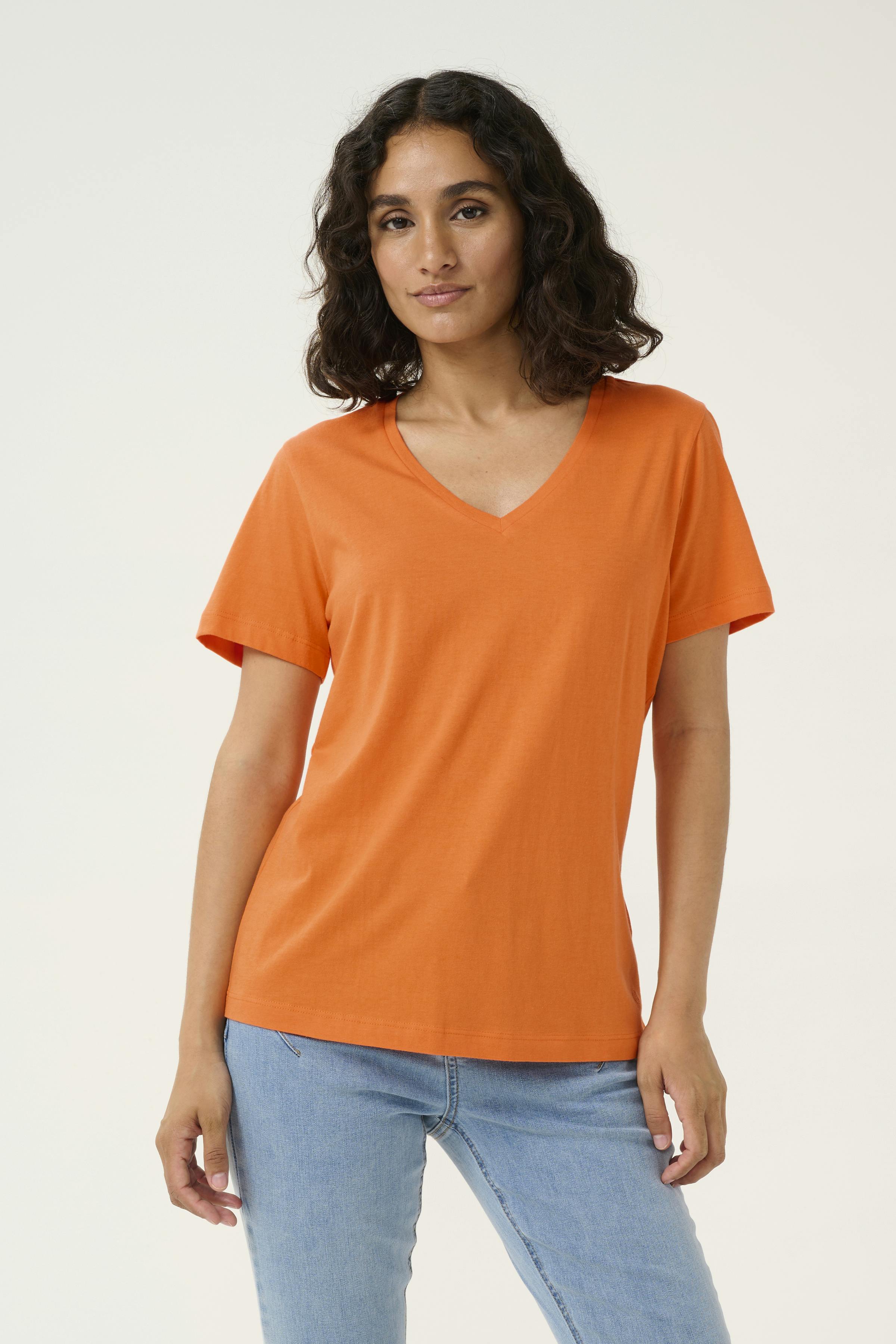 Naia T-shirt LOOKBOOK FRONT 10604508-161462