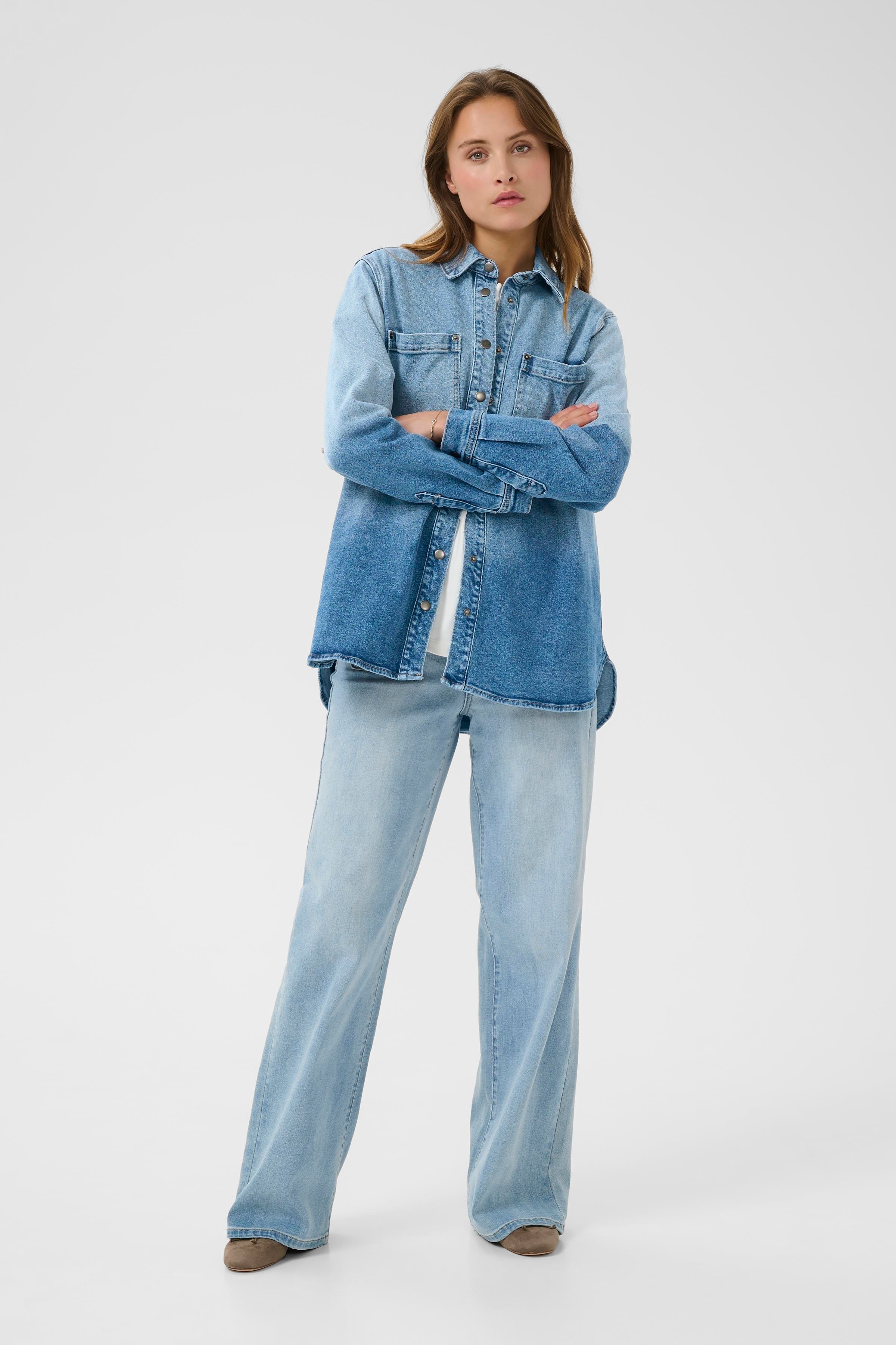 KAmiala Skjorte LOOKBOOK FRONT 10510223-107432
