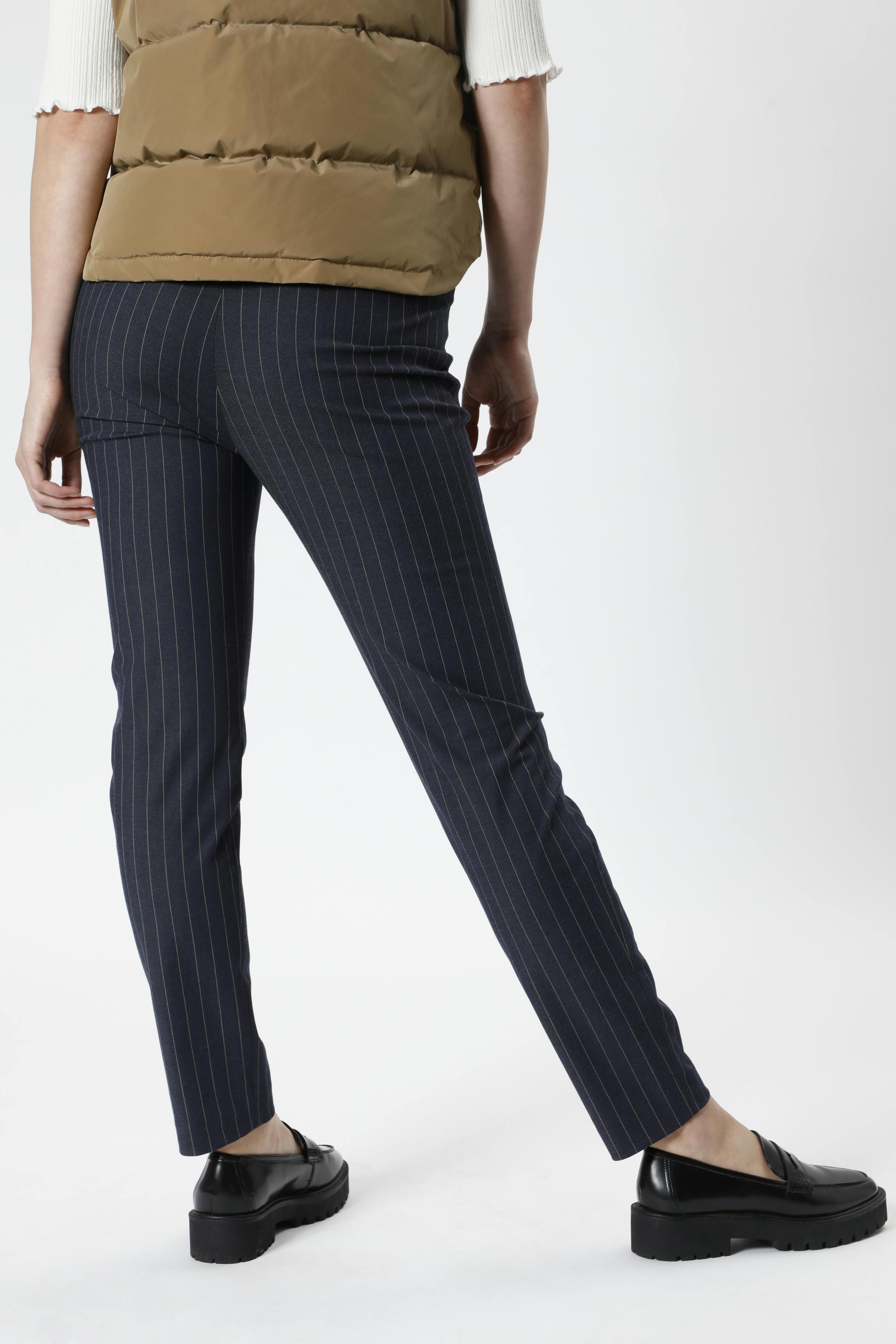 AlaniKB Slim Pants Suiting LOOKBOOK BACK 10103767-193924