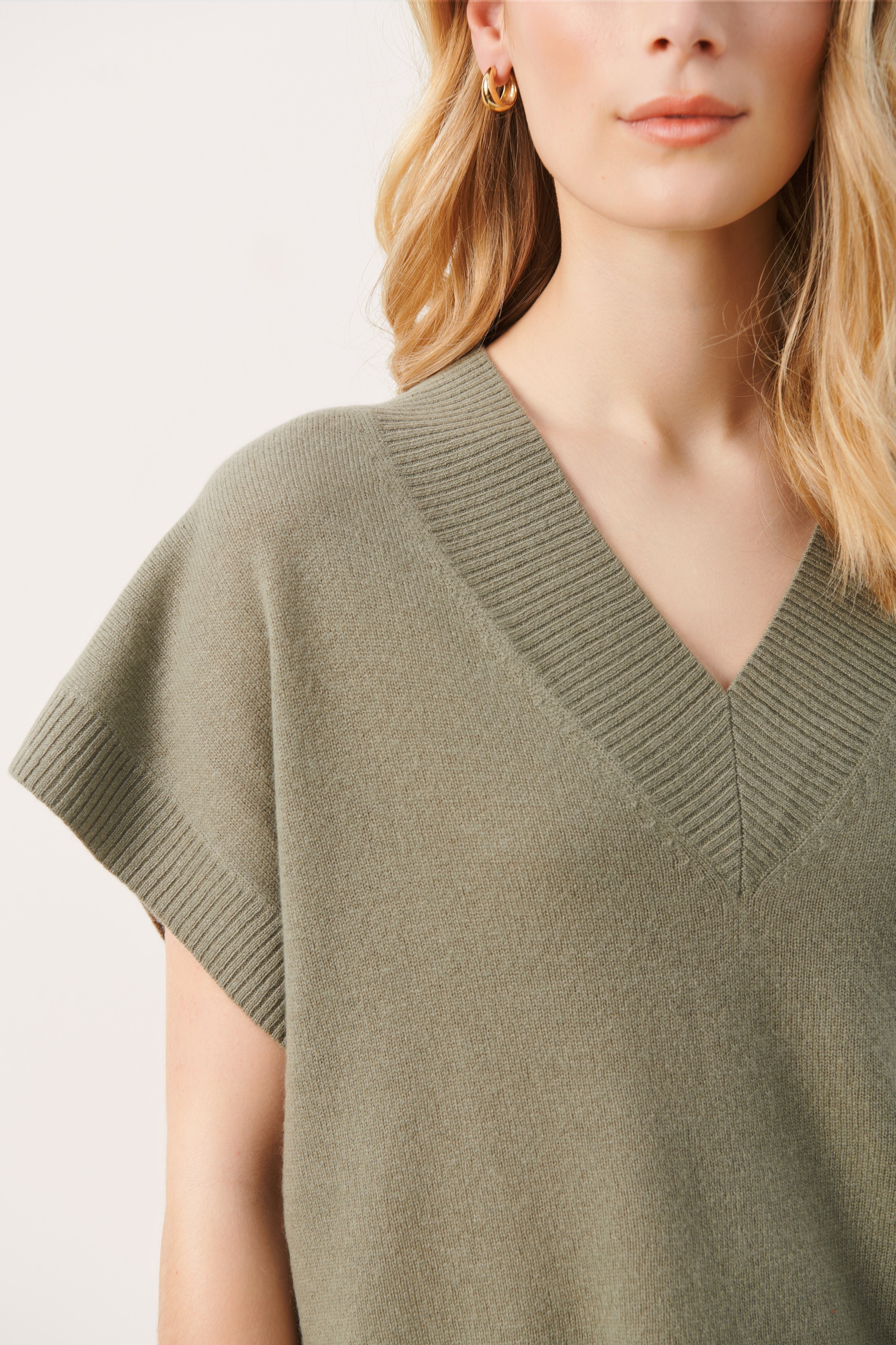 HevinPW Pullover LOOKBOOK DETAIL 30305877-170613