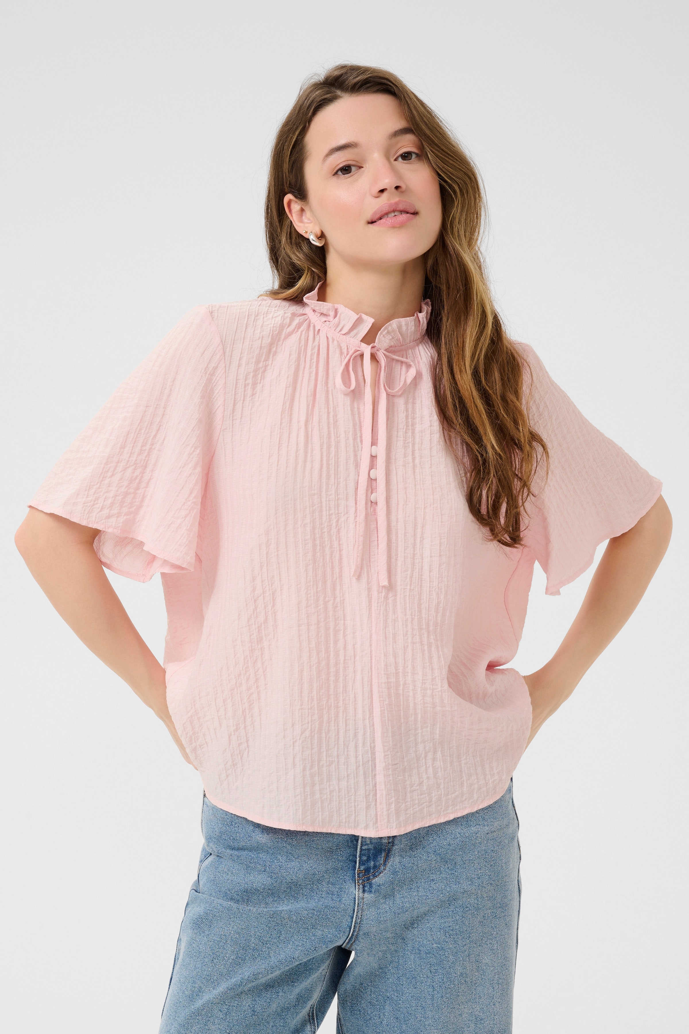 KAlianna Bluse LOOKBOOK FRONT 10510327-141905
