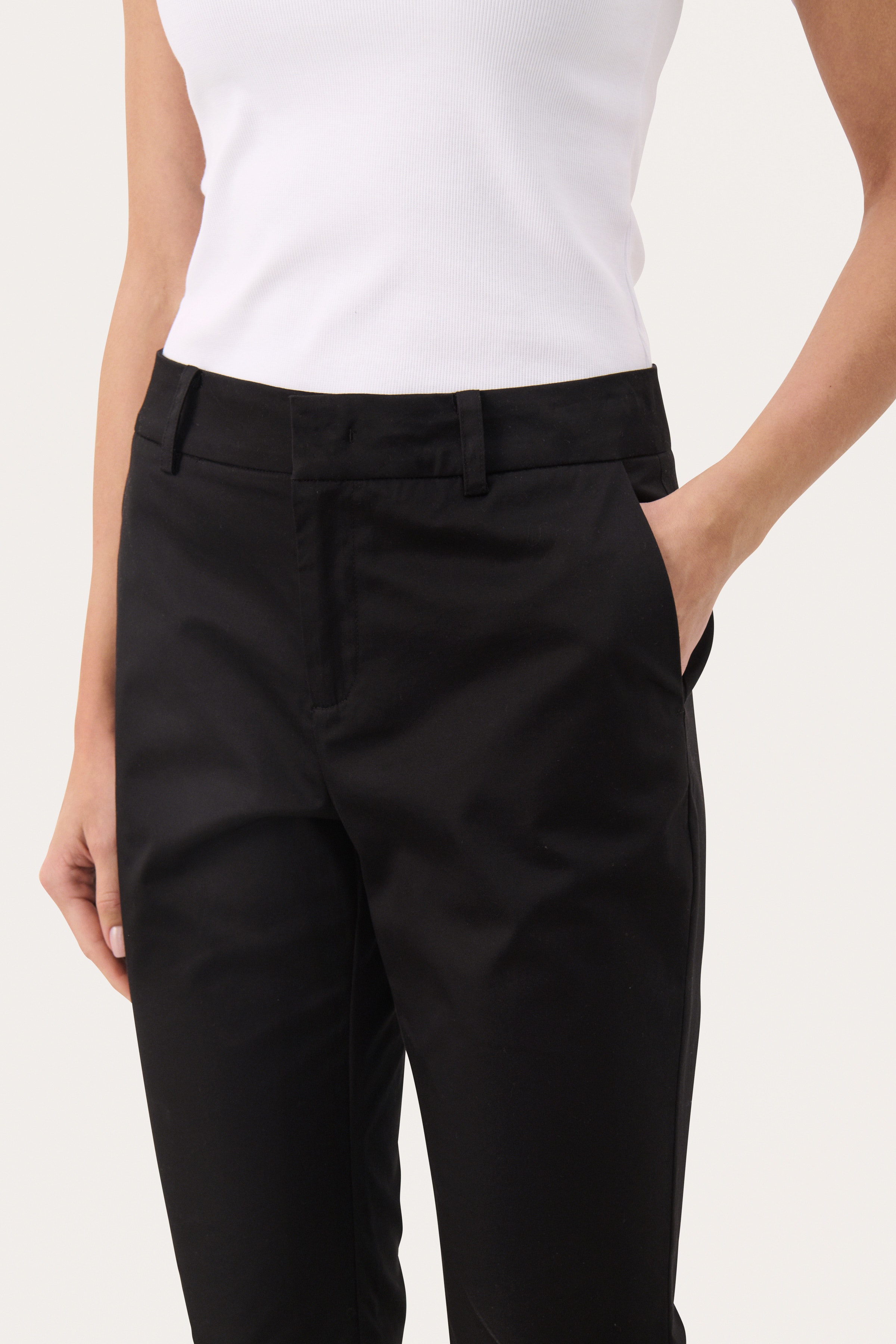 RenataPW Capri bukser LOOKBOOK DETAIL 30309765-194008