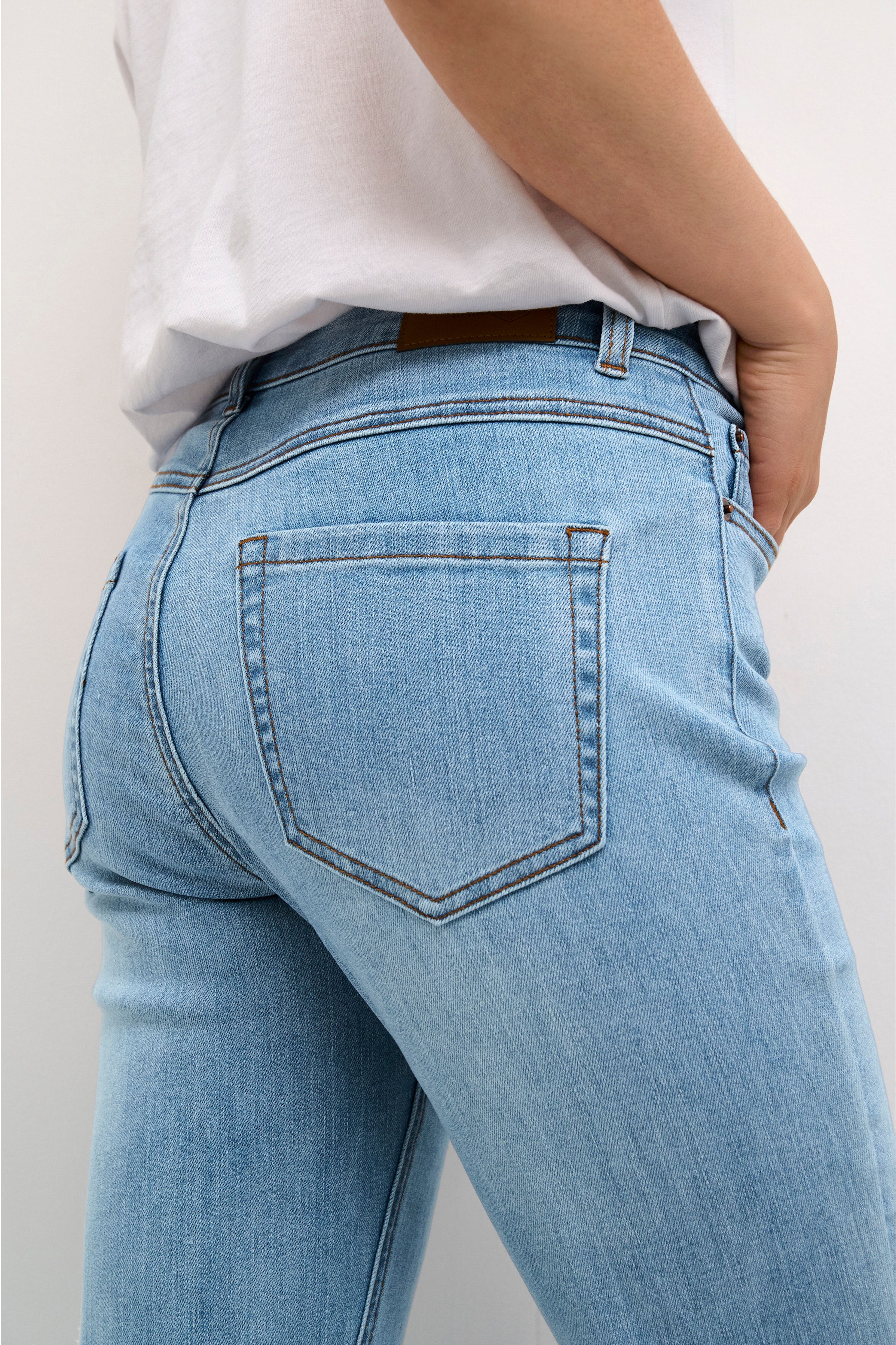 KAsinem Jeans LOOKBOOK DETAIL 10508384-101012