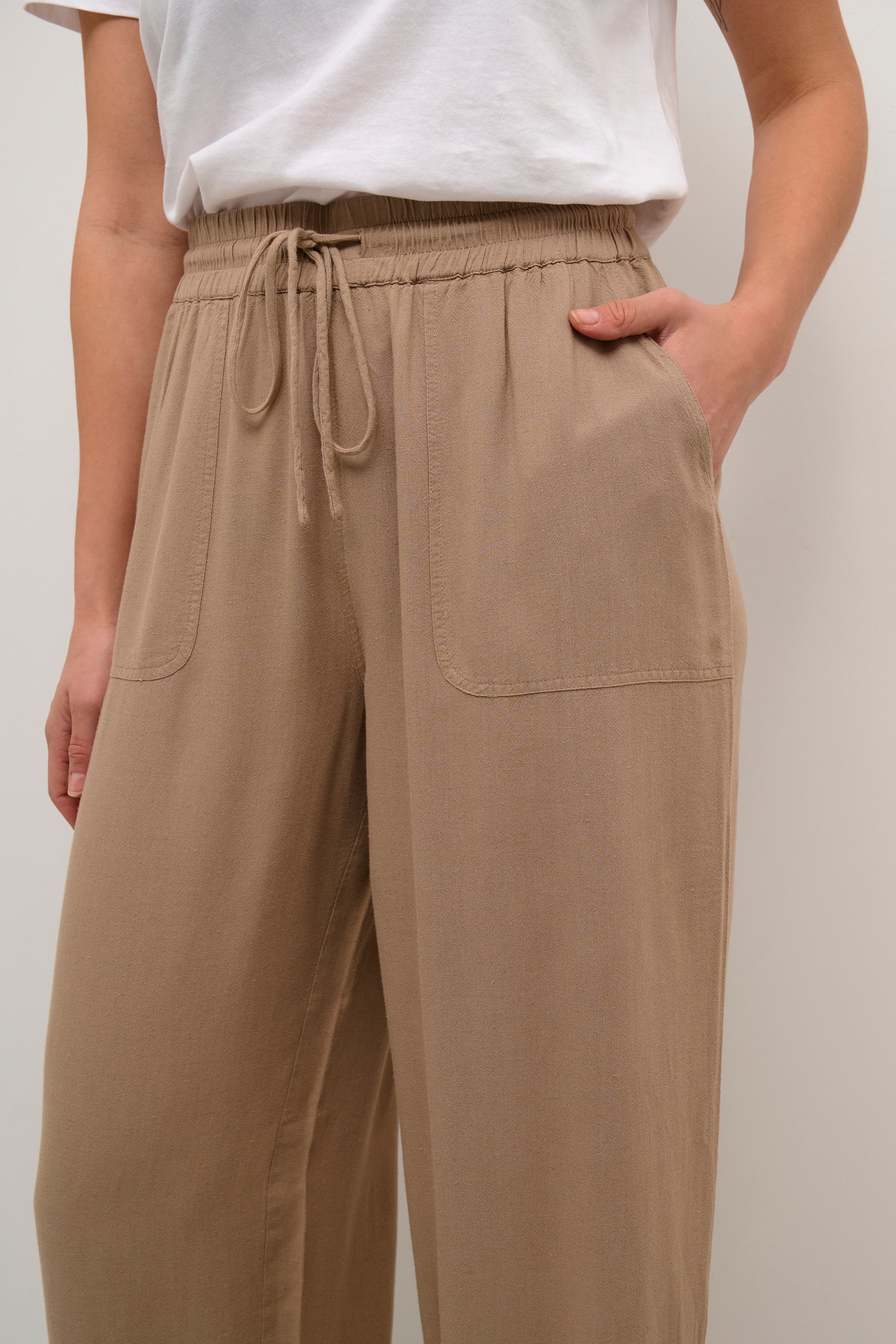 KAmilia Trousers LOOKBOOK DETAIL 10508314-171109