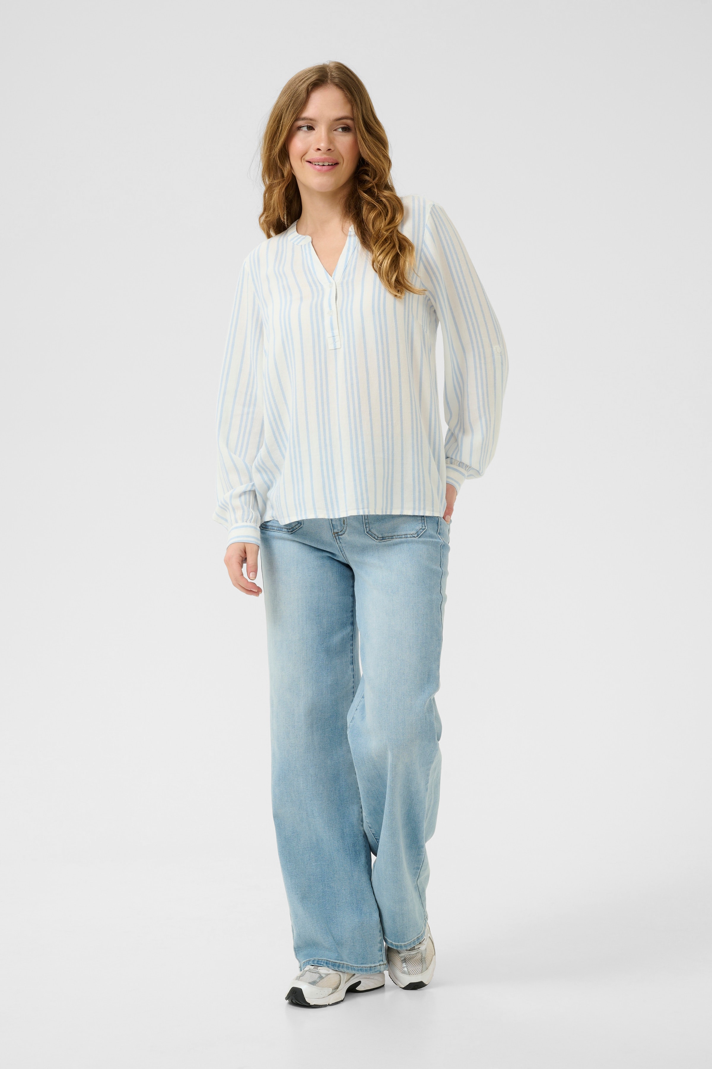 KAmilia Lin bluse LOOKBOOK FRONT 10508313-107740