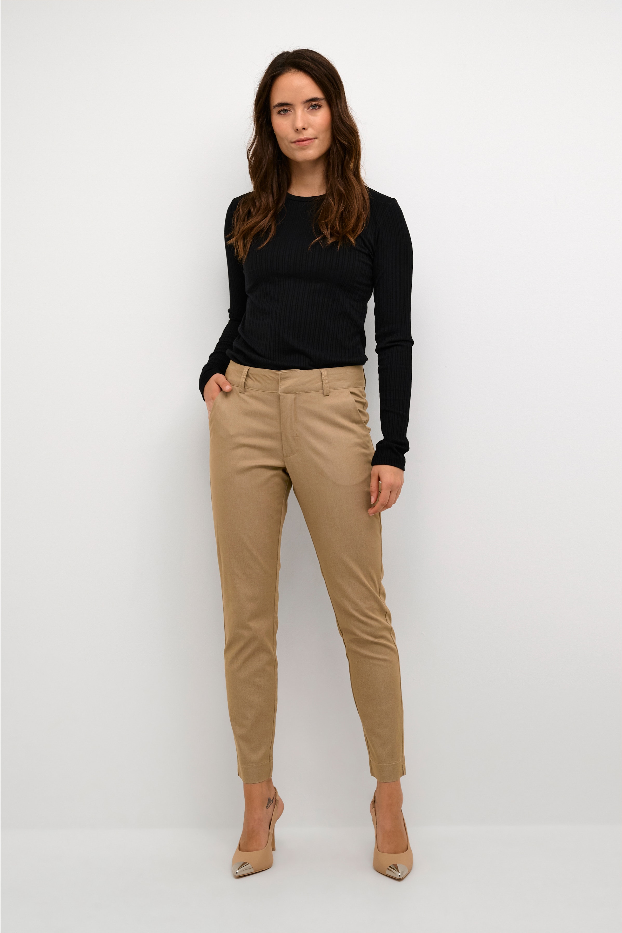 KAlea Bukser LOOKBOOK FRONT 10505191-171115