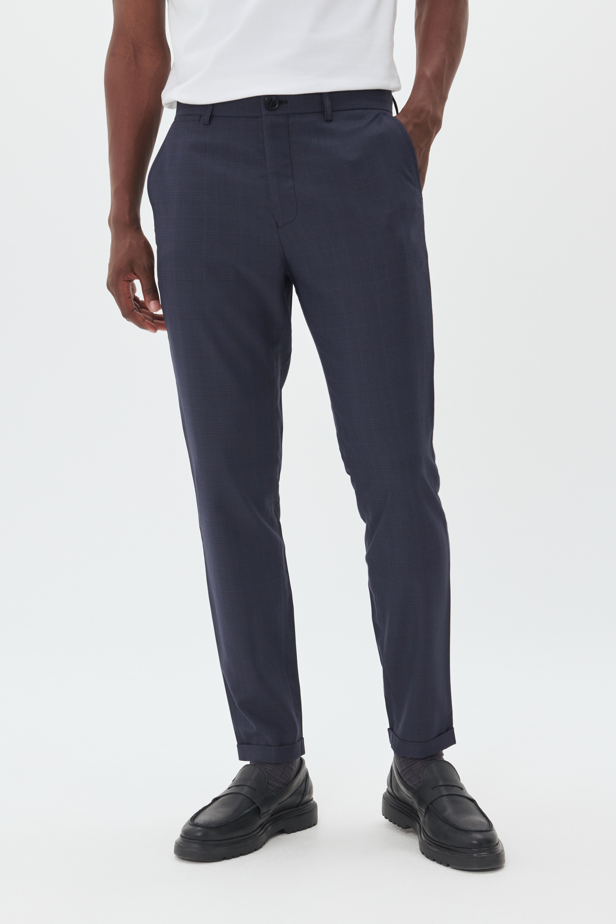 MAliam Trousers LOOKBOOK FRONT 30207330-194011